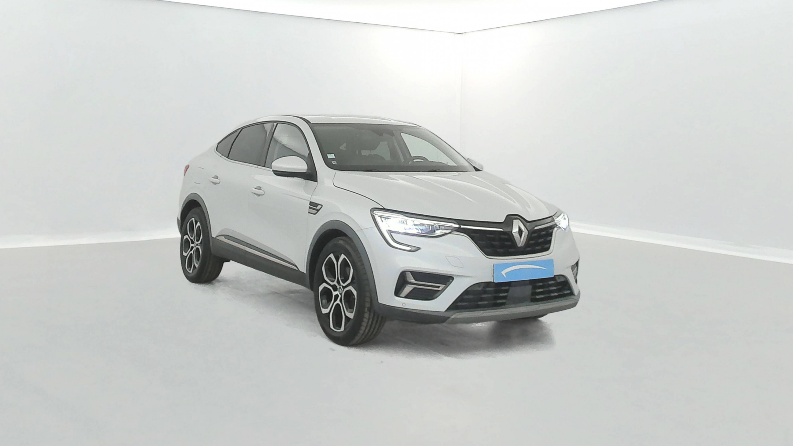 Vente en ligne Renault Arkana  E-Tech 145 - 21B au prix de 16 890 €