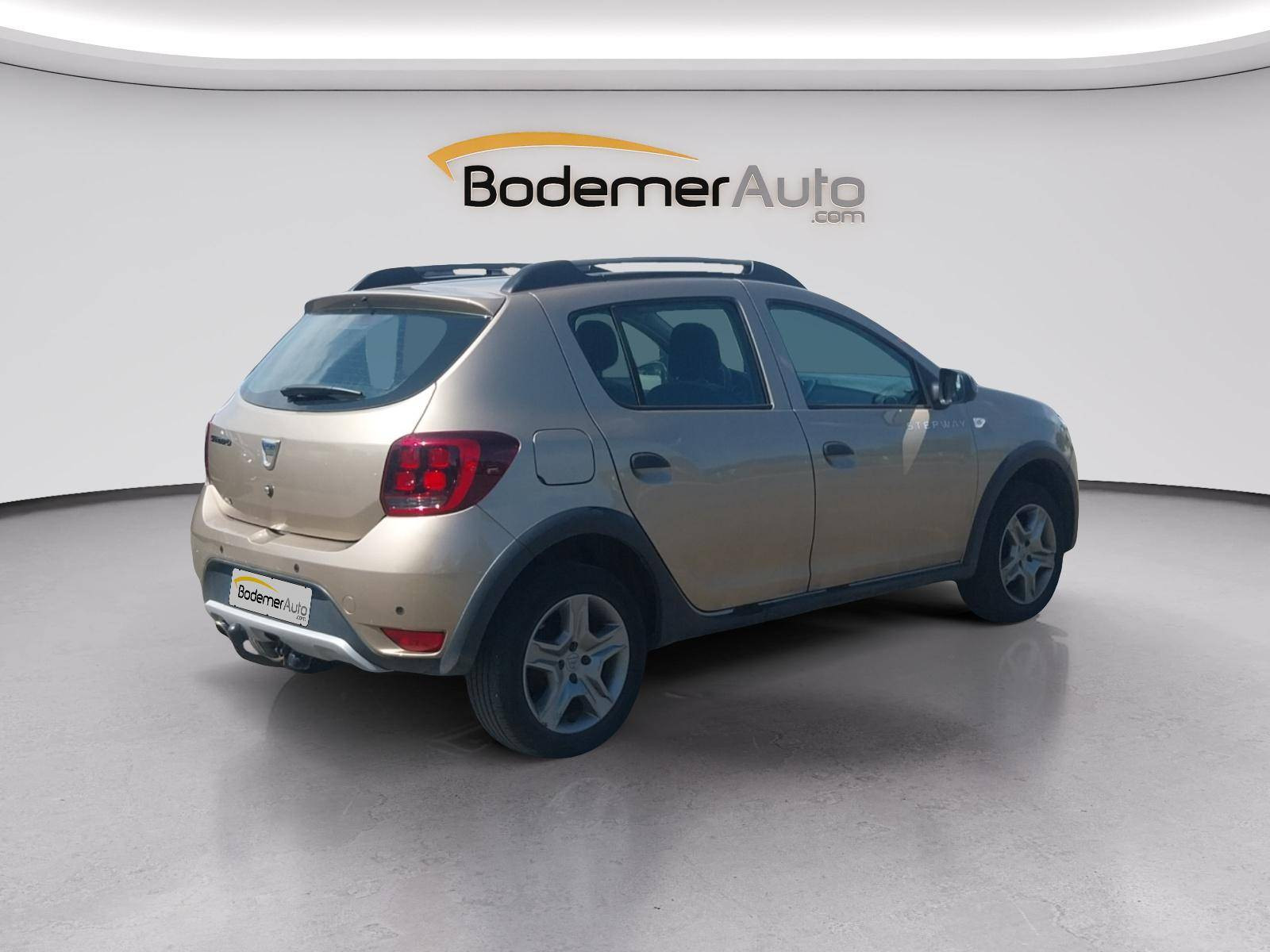 Vente en ligne Dacia Sandero  TCe 100 au prix de 11 580 €
