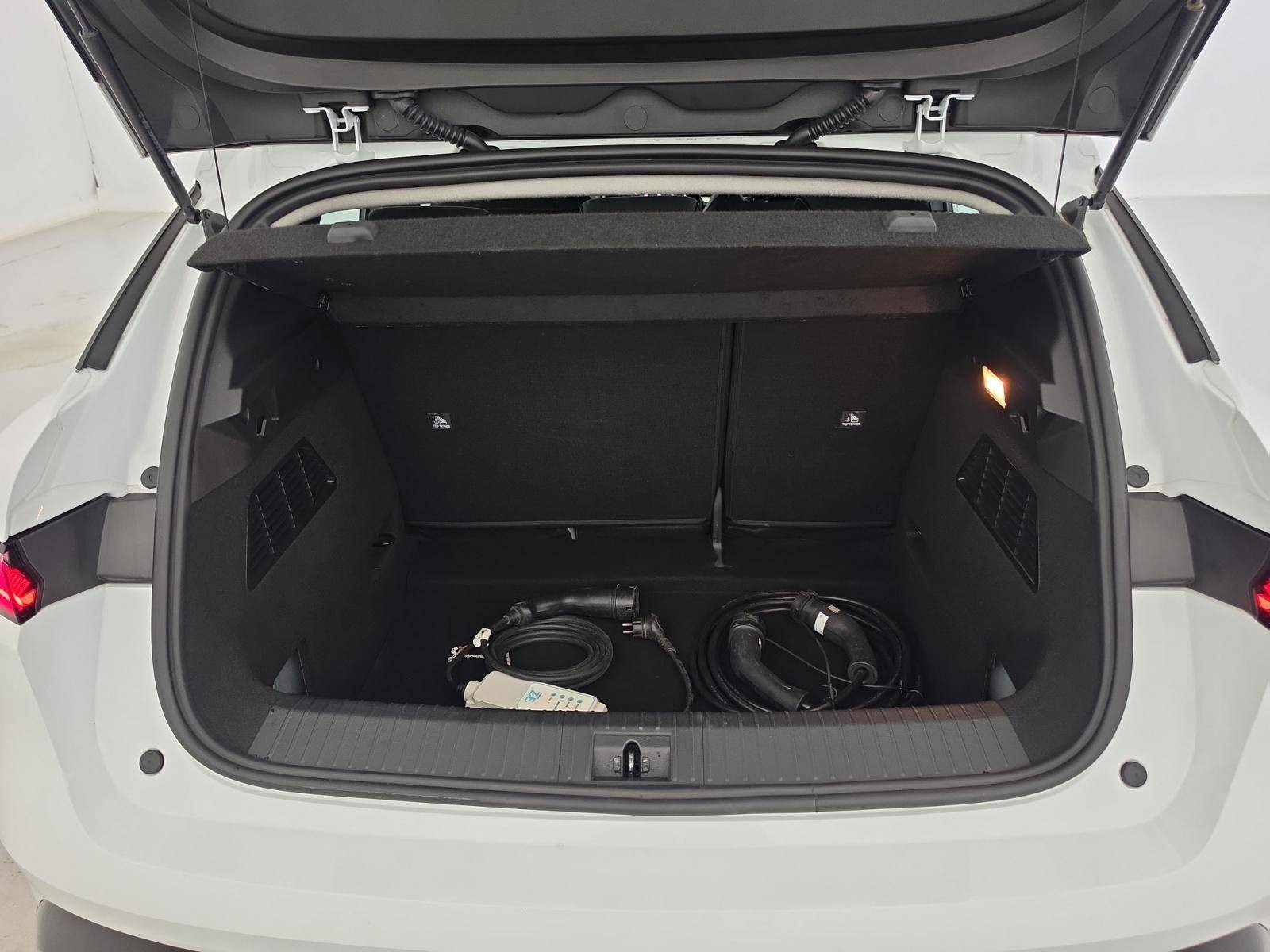 Vente en ligne Renault Megane E-Tech  EV40 130ch standard charge au prix de 21 500 €