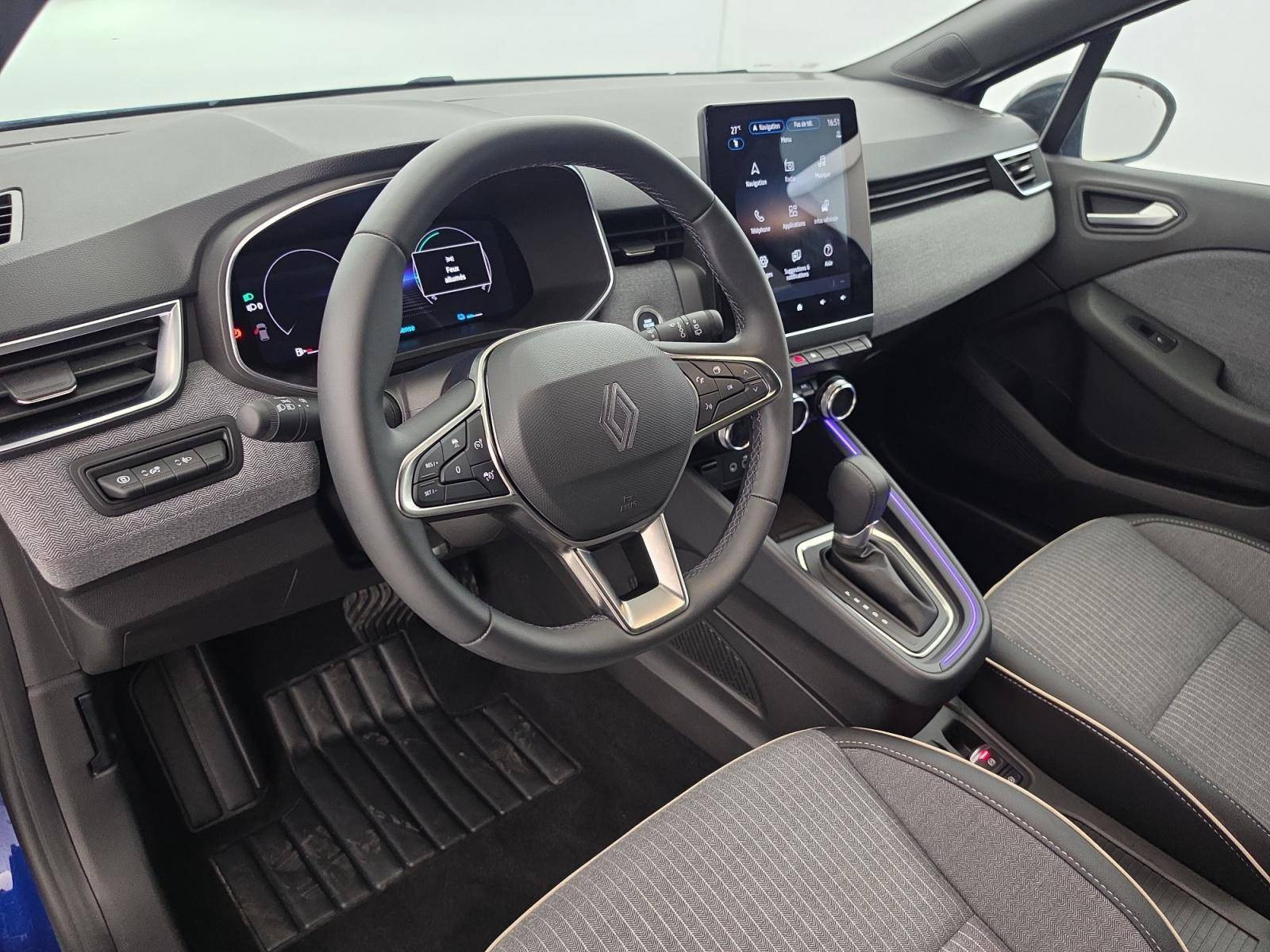Vente en ligne Renault Clio 5 Clio E-Tech full hybrid 145 ch GSR2 au prix de 21 390 €