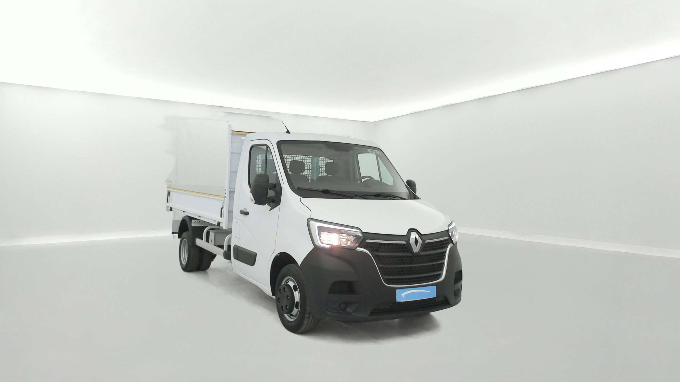 Vente en ligne Renault Master 3 Châssis Cabine MASTER CC PROP RJ3500 L2 PAFC BLUE DCI 130 EURO VI au prix de 33 000 €