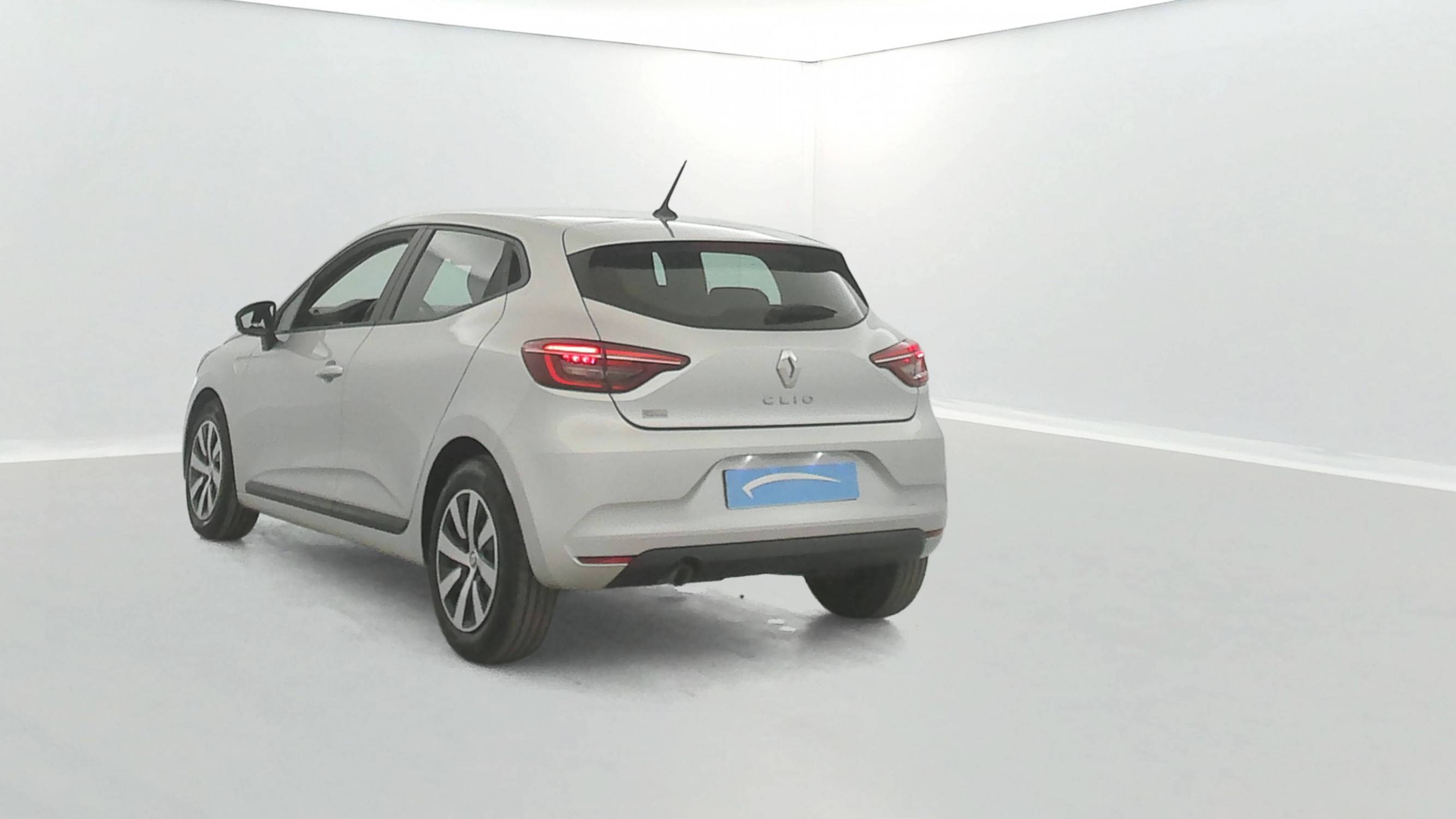 Vente en ligne Renault Clio 5 Clio TCe 90 au prix de 13 500 €