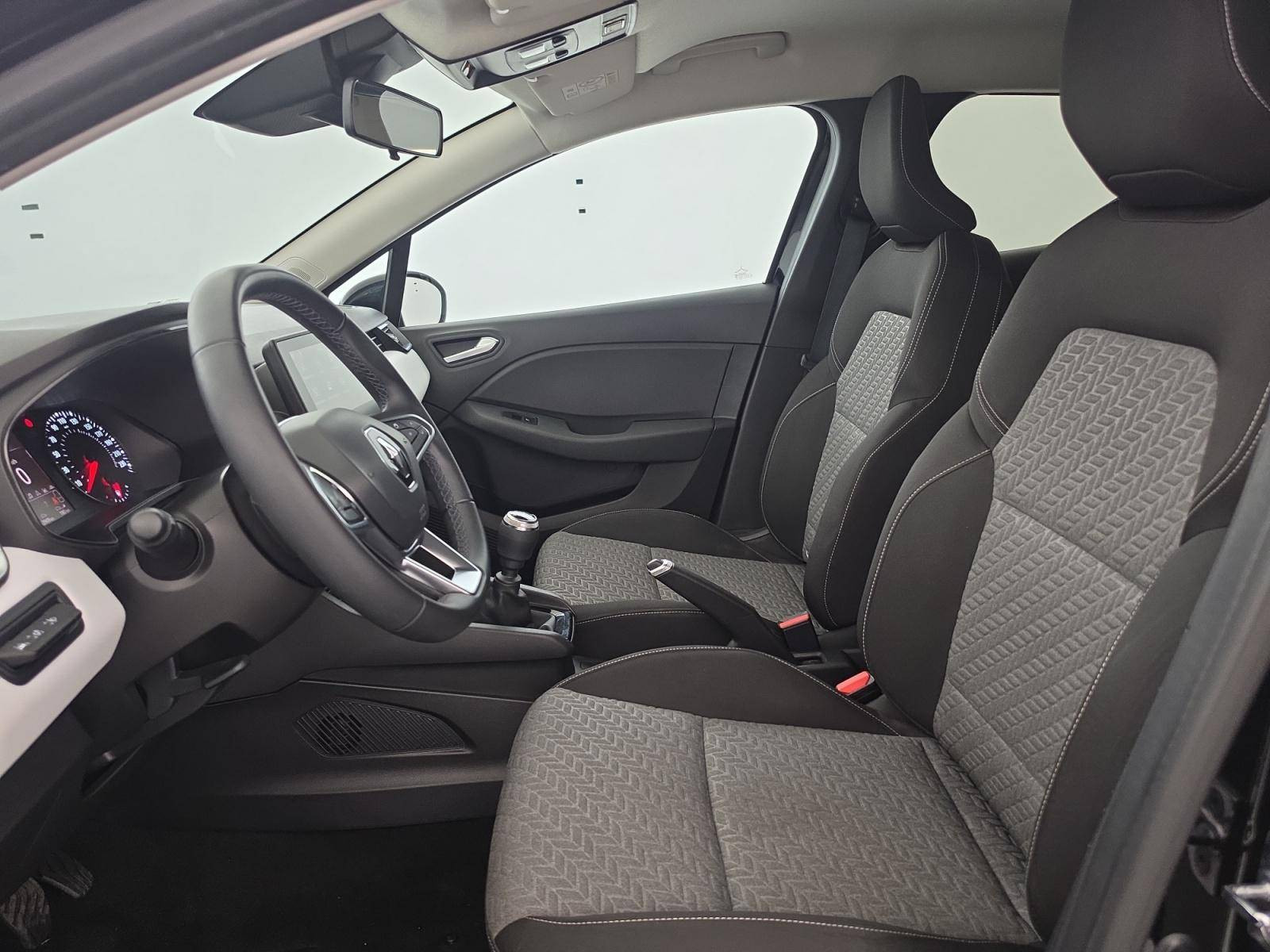 Vente en ligne Renault Clio 5 Clio TCe 90 au prix de 13 890 €