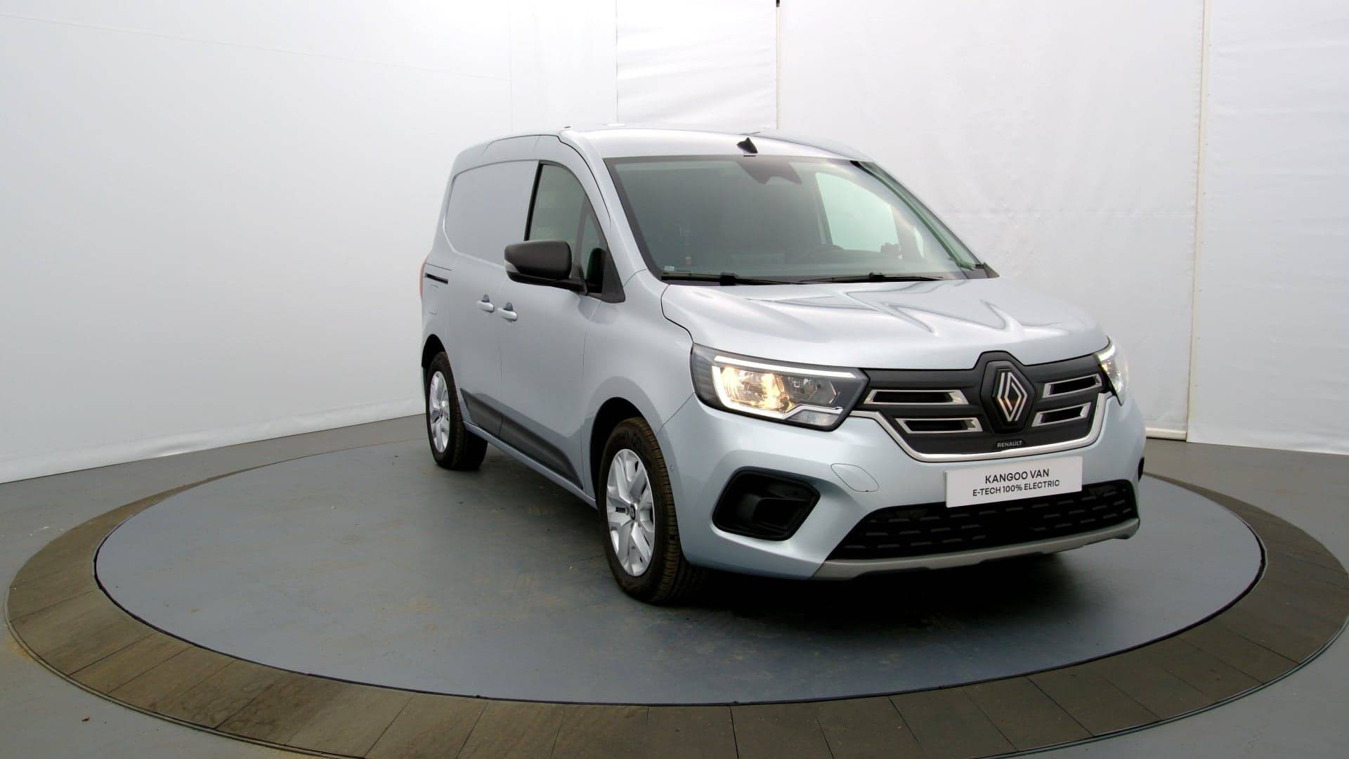 Vente en ligne Renault Kangoo Van E-Tech  EV45 DC 80KW au prix de 25 920 €