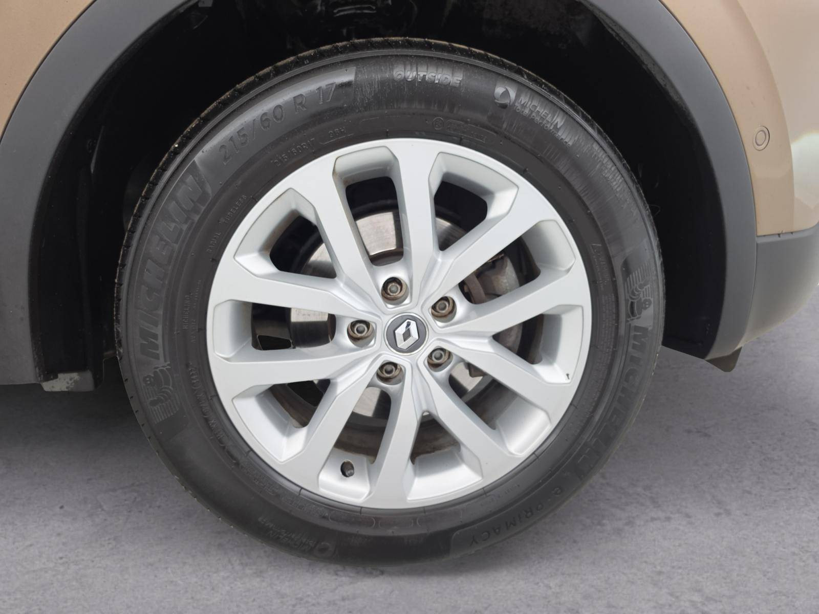 Vente en ligne Renault Kadjar  dCi 110 Energy eco² au prix de 11 990 €