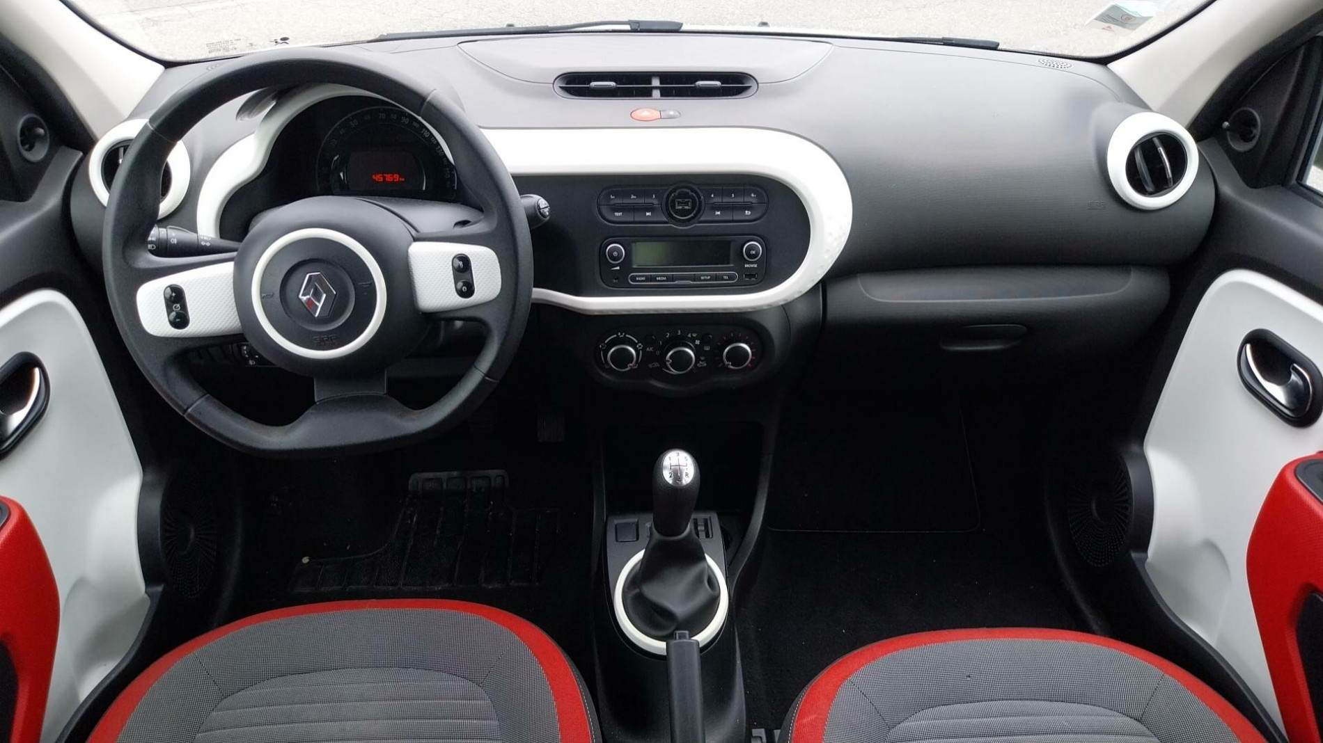 Vente en ligne Renault Twingo 3  1.0 SCe 70 E6 au prix de 9 790 €