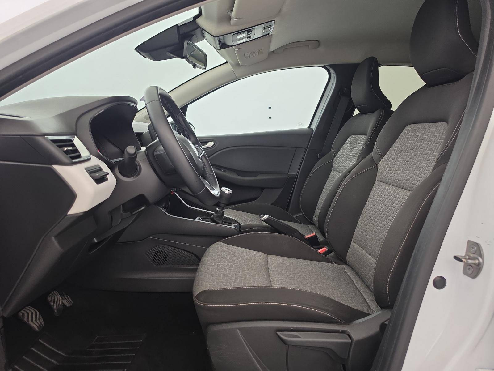 Vente en ligne Renault Clio 5 Clio TCe 90 au prix de 13 590 €