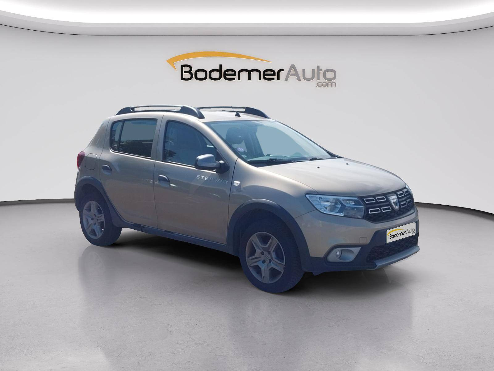 Vente en ligne Dacia Sandero  TCe 100 au prix de 11 580 €