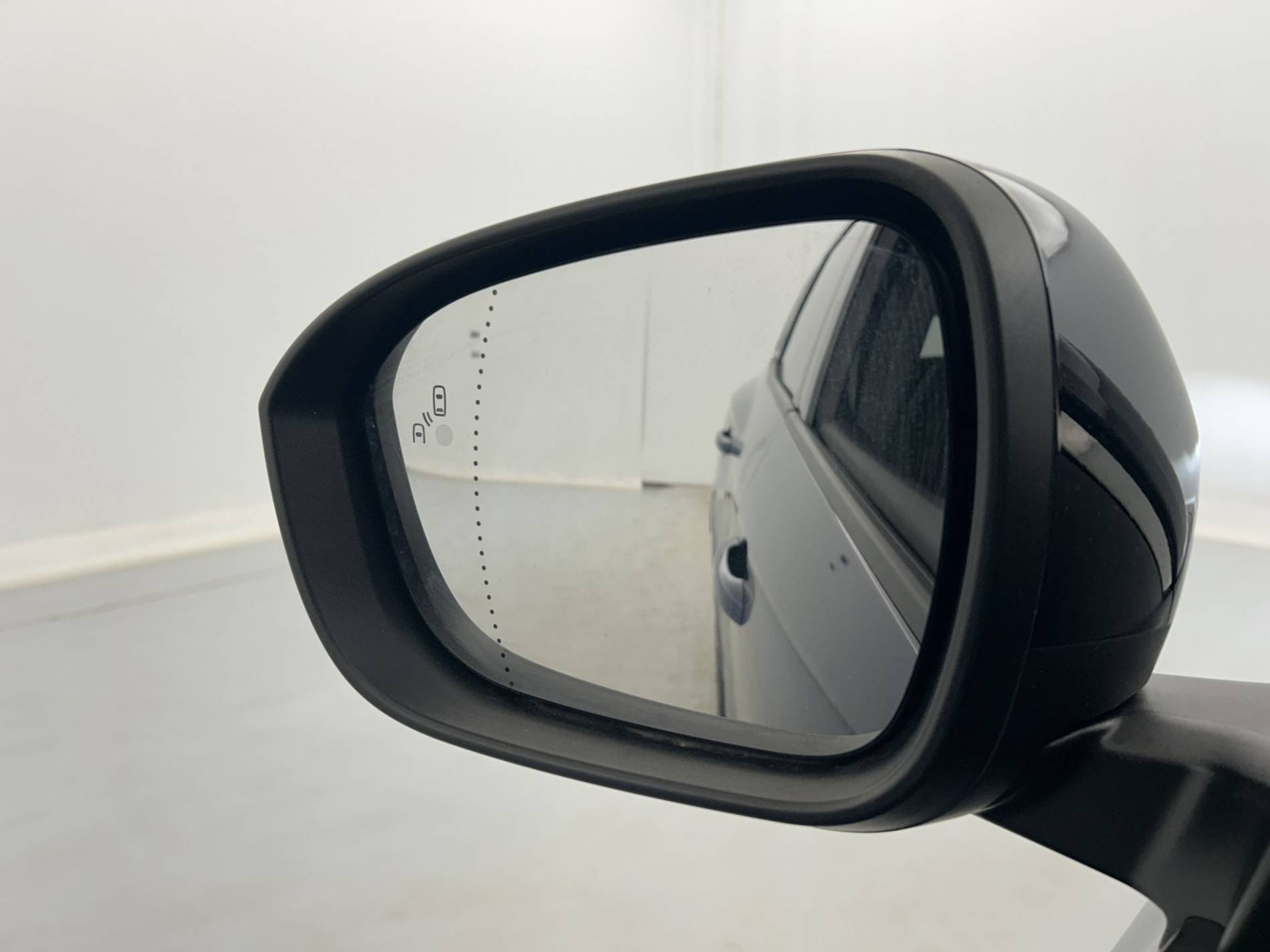 Vente en ligne Renault Espace Espace E-Tech full hybrid 200 GSR2 au prix de 35 791 €