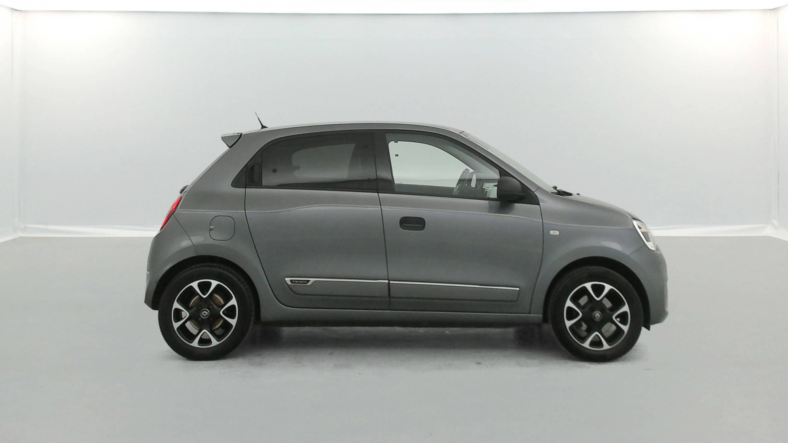 Vente en ligne Renault Twingo 3  TCe 95 au prix de 11 790 €