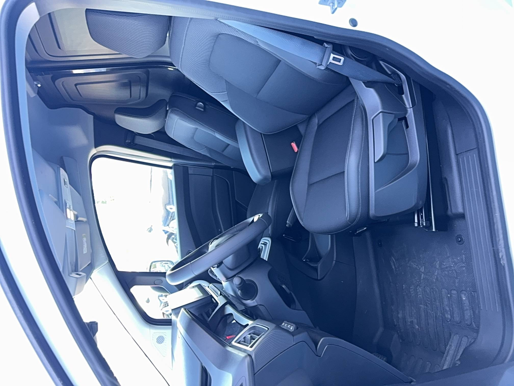 Vente en ligne Renault Kangoo Van  FG TOLE DCI 95 L1 AUTO au prix de 25 000 €