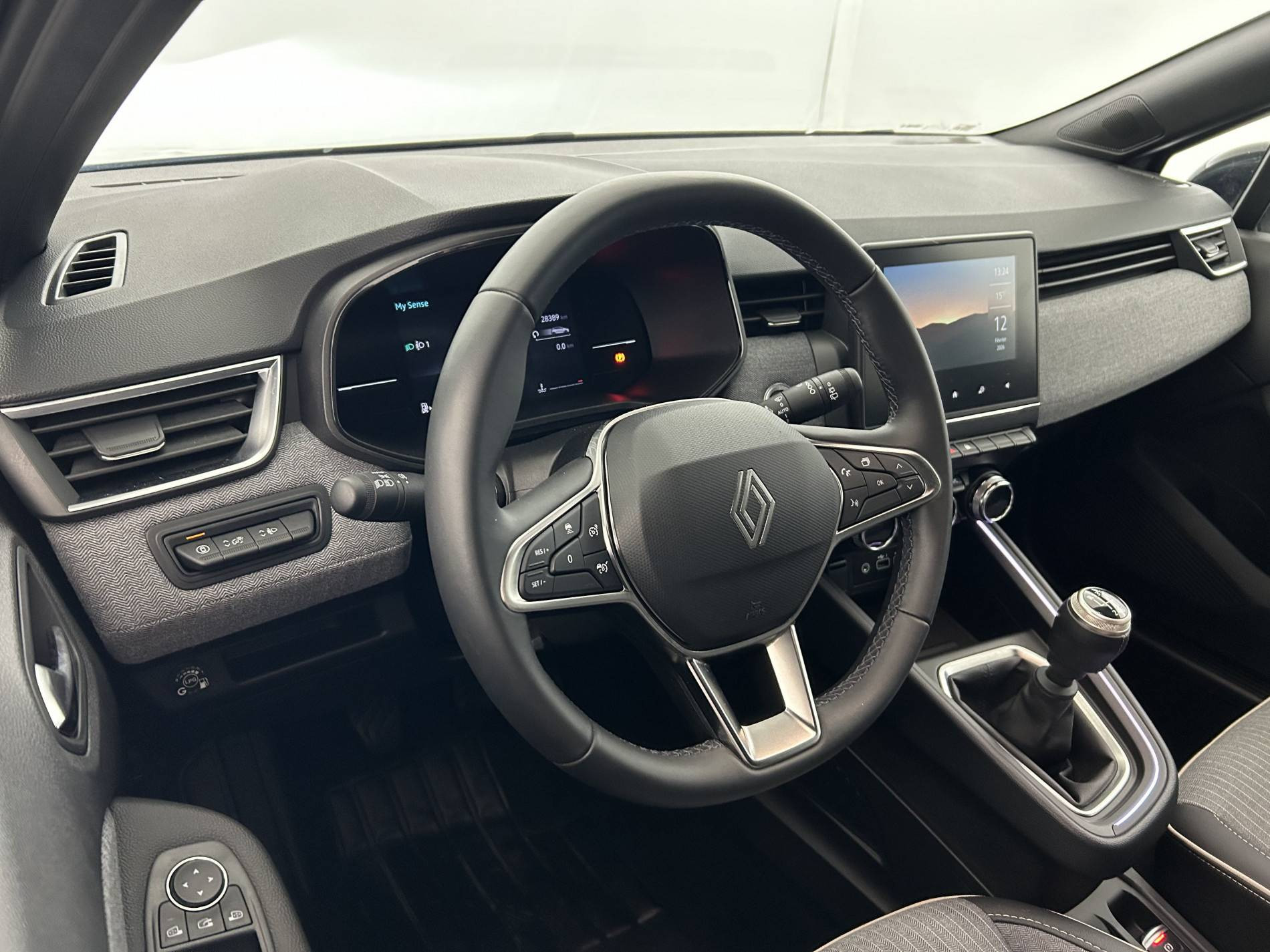 Vente en ligne Renault Clio 5 Clio Eco-G 100 ch GSR2 au prix de 17 790 €