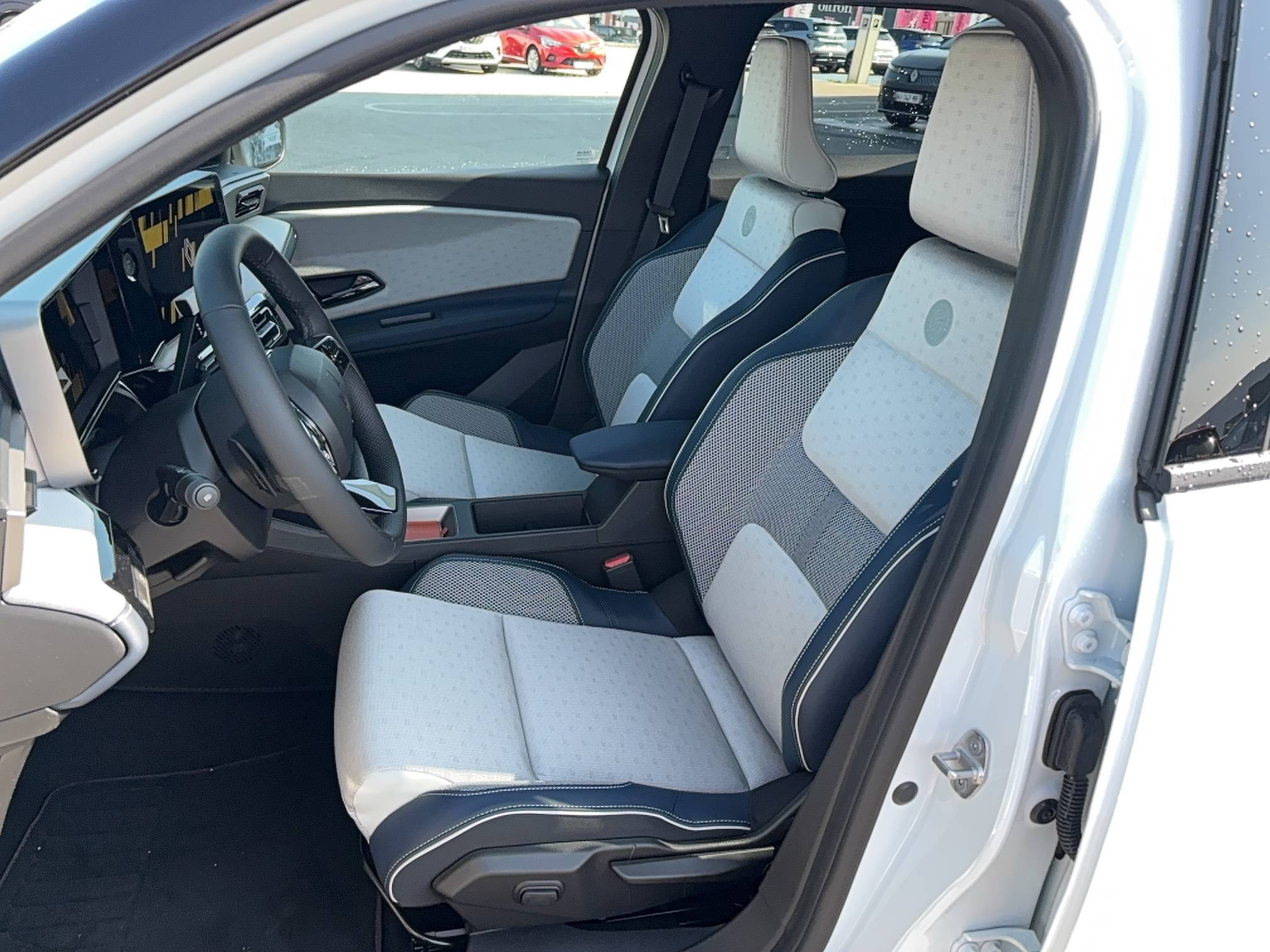Vente en ligne Renault R5 E-Tech  150 ch autonomie confort au prix de 36 890 €