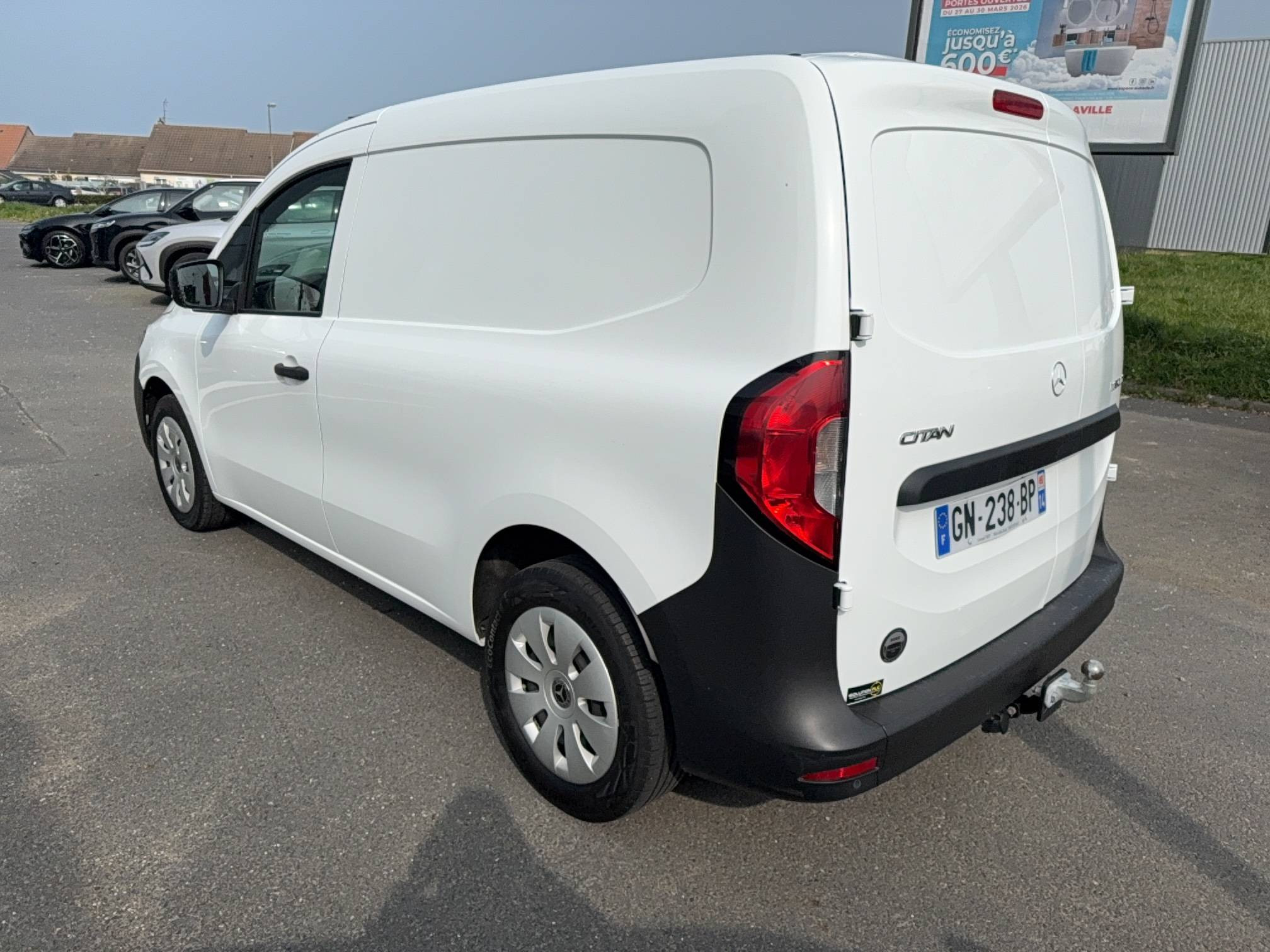 Vente en ligne Mercedes Citan Fourgon CITAN FGN 112 CDI LONG au prix de 18 990 €