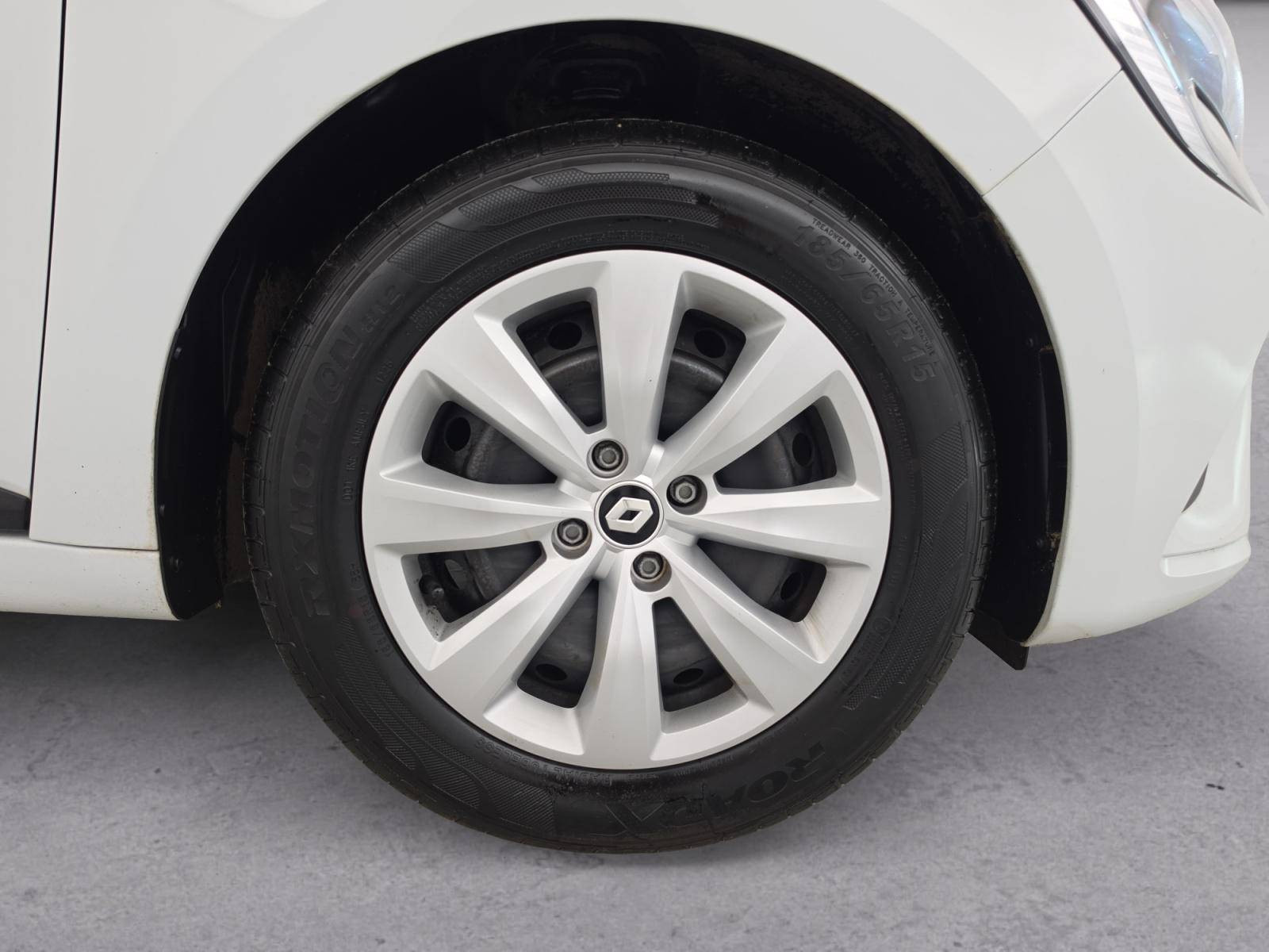 Vente en ligne Renault Clio 5 Clio SCe 65 au prix de 12 490 €