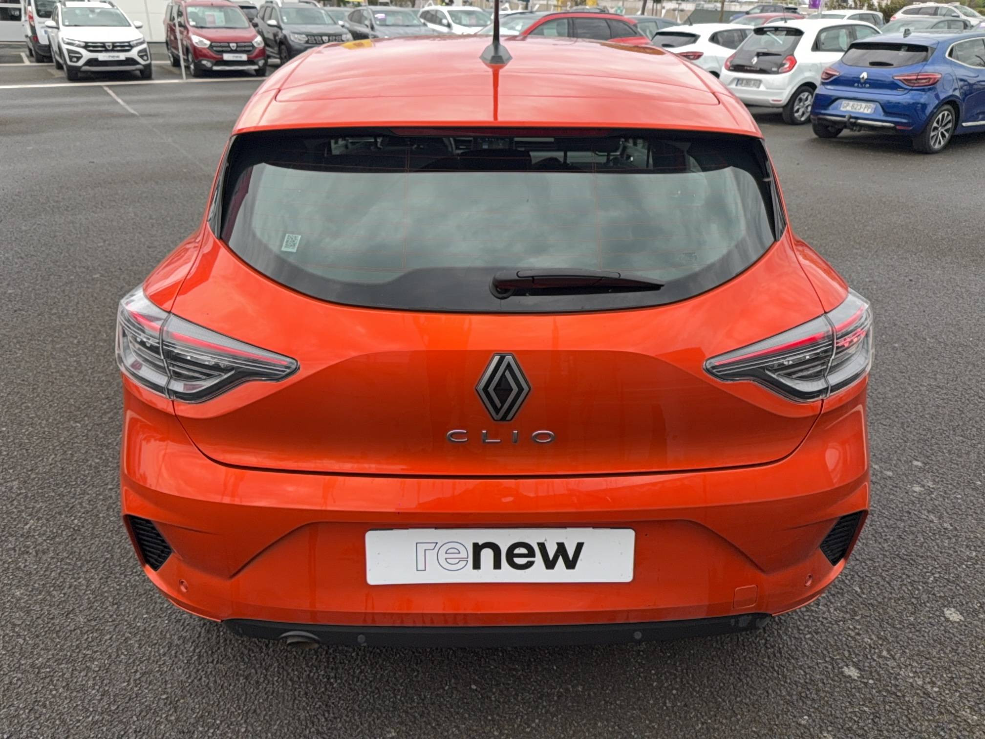 Vente en ligne Renault Clio 5 Clio TCe 100 GPL au prix de 14 490 €