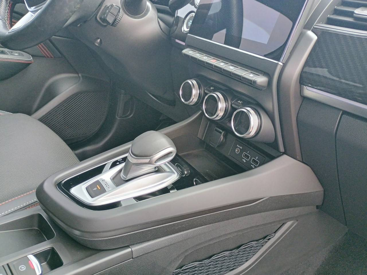 Vente en ligne Renault Arkana  E-Tech 145 - 21B au prix de 23 490 €