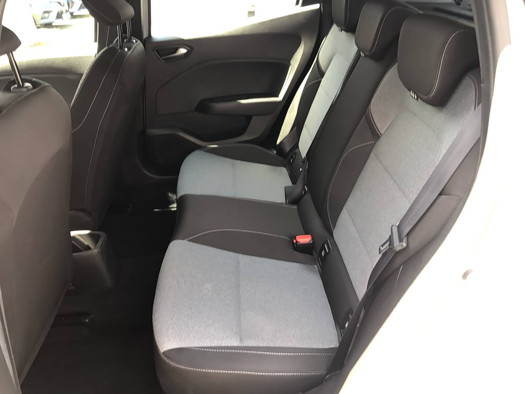 Vente en ligne Renault Clio 5 Clio TCe 90 ch GSR2 au prix de 15 990 €