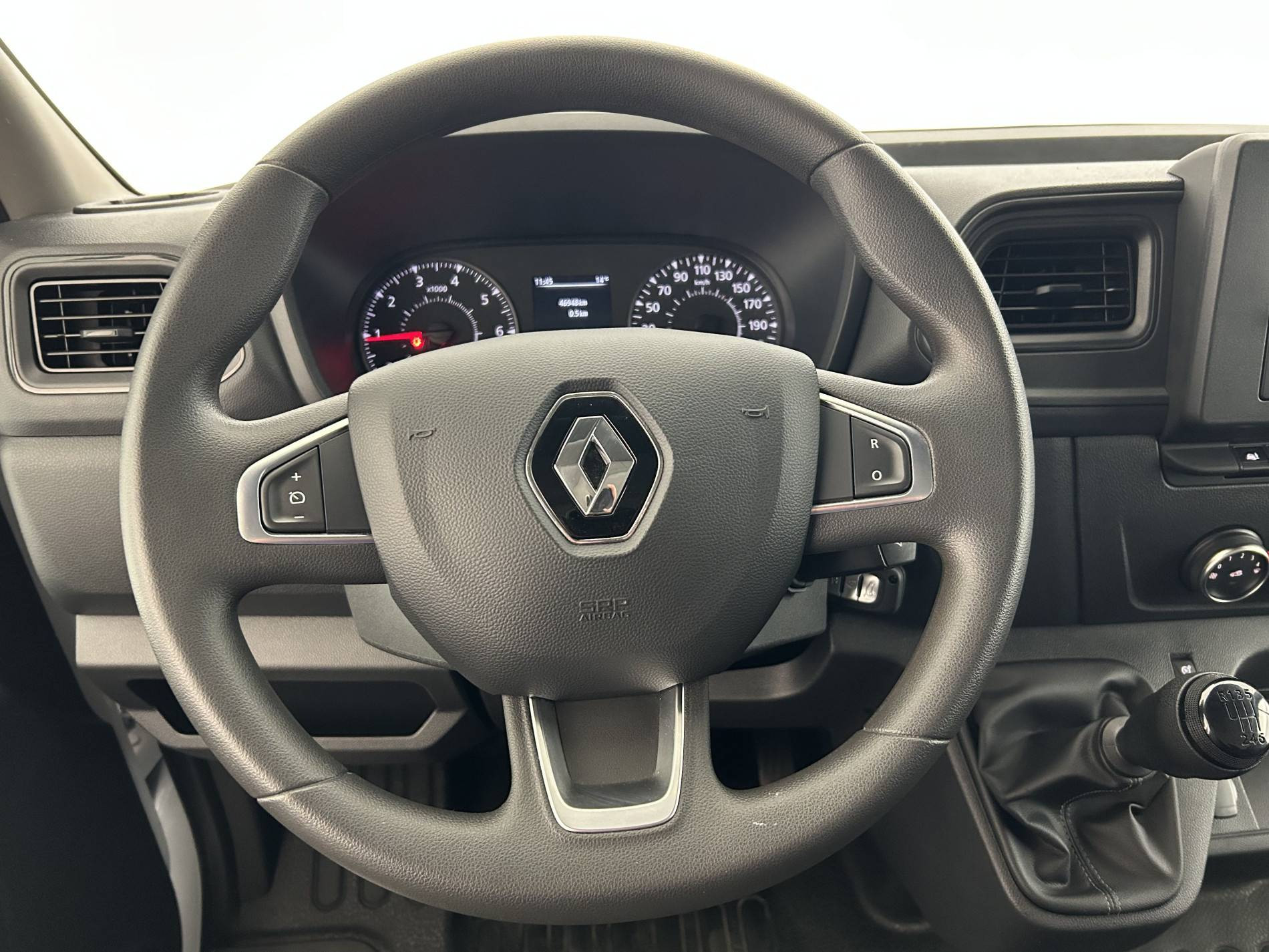 Vente en ligne Renault Master Fourgon MASTER FGN TRAC F3500 L3H3 BLUE DCI 135 au prix de 27 890 €