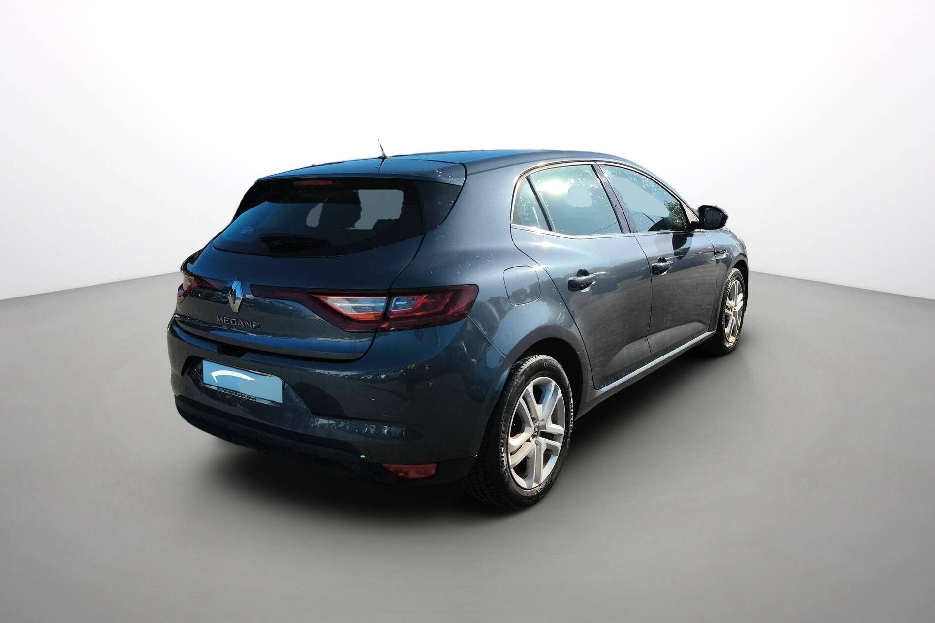 Vente en ligne Renault Megane 4 Mégane IV Berline Blue dCi 115 au prix de 14 990 €