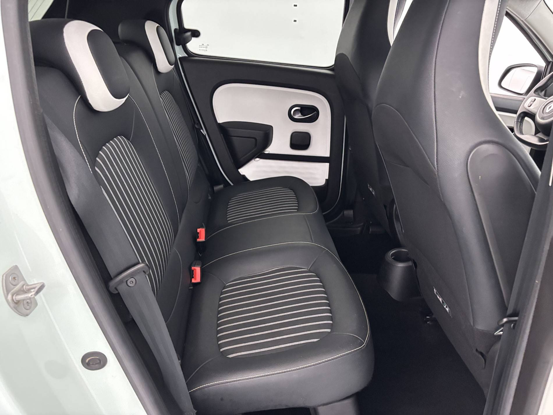 Vente en ligne Renault Twingo Electrique Twingo III Achat Intégral au prix de 10 990 €