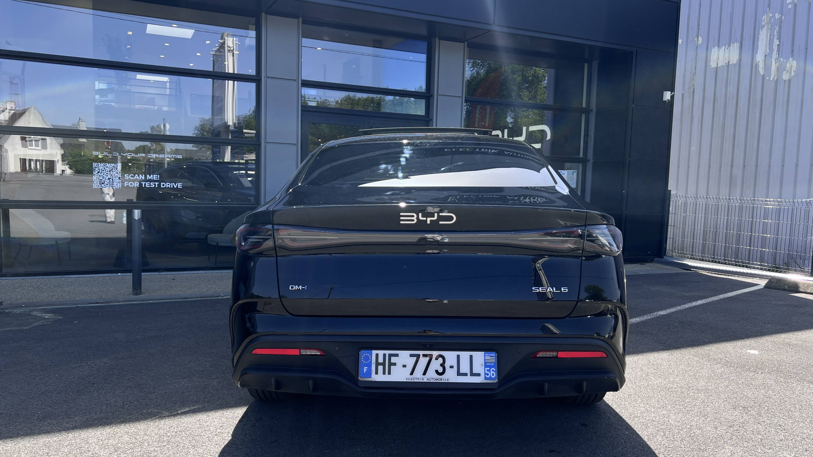 Byd Seal 6 DM-i  1.5l DM-i 156 kW PHEV occasion de 2025 en vente à Vannes