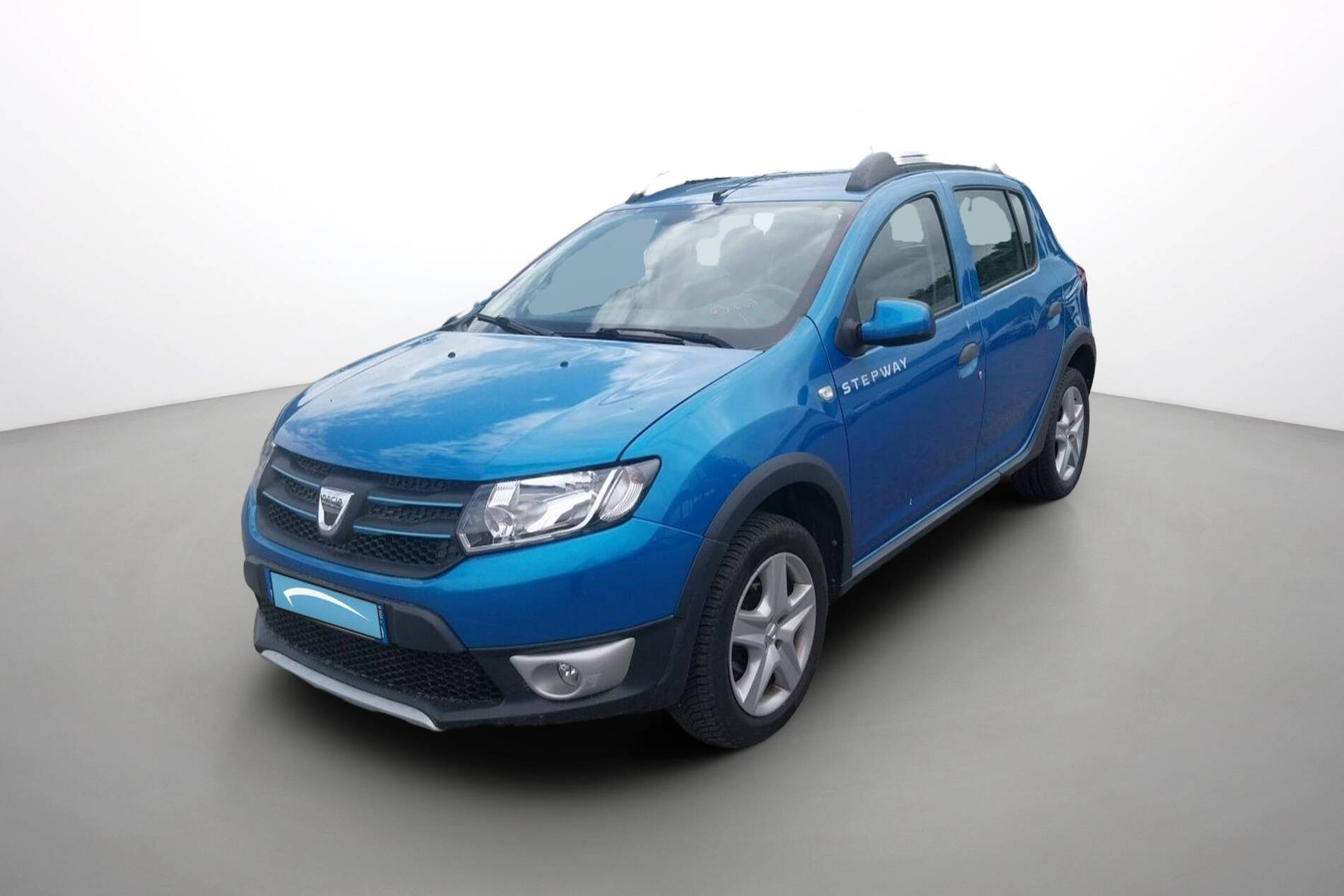 Dacia Sandero  TCe 90 occasion de 2015 en vente à Concarneau
