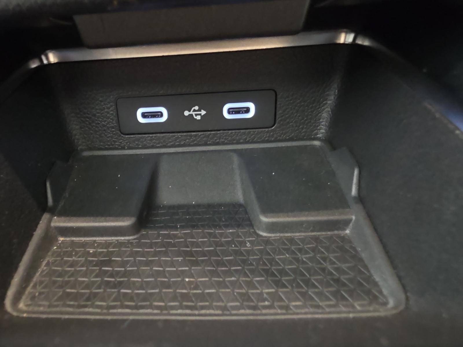 Vente en ligne Renault Megane E-Tech  EV60 220 ch super charge au prix de 22 990 €