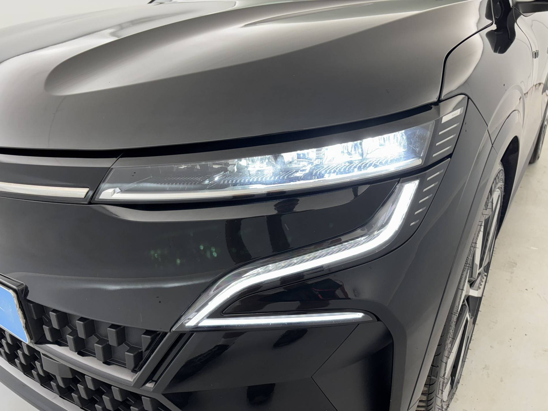Vente en ligne Renault Megane E-Tech  EV60 220 ch optimum charge au prix de 26 990 €
