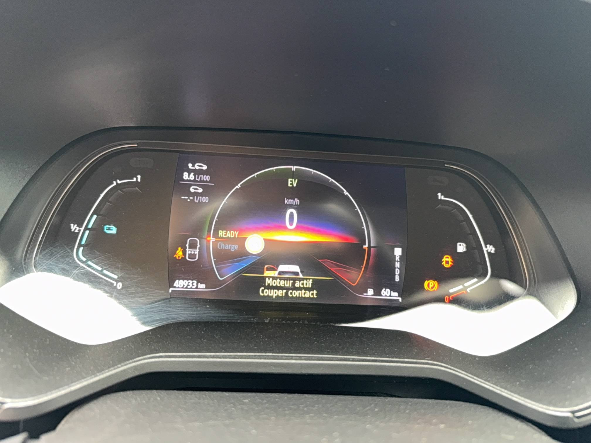 Vente en ligne Renault Clio 5 Clio E-Tech 140 - 21N au prix de 15 375 €