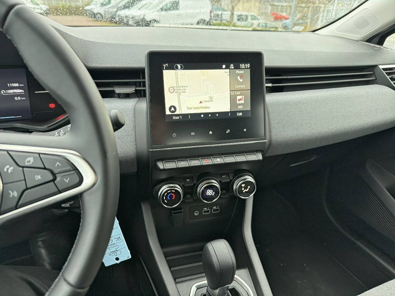 Vente en ligne Renault Clio 5 Clio E-Tech full hybrid 145 ch GSR2 au prix de 19 990 €