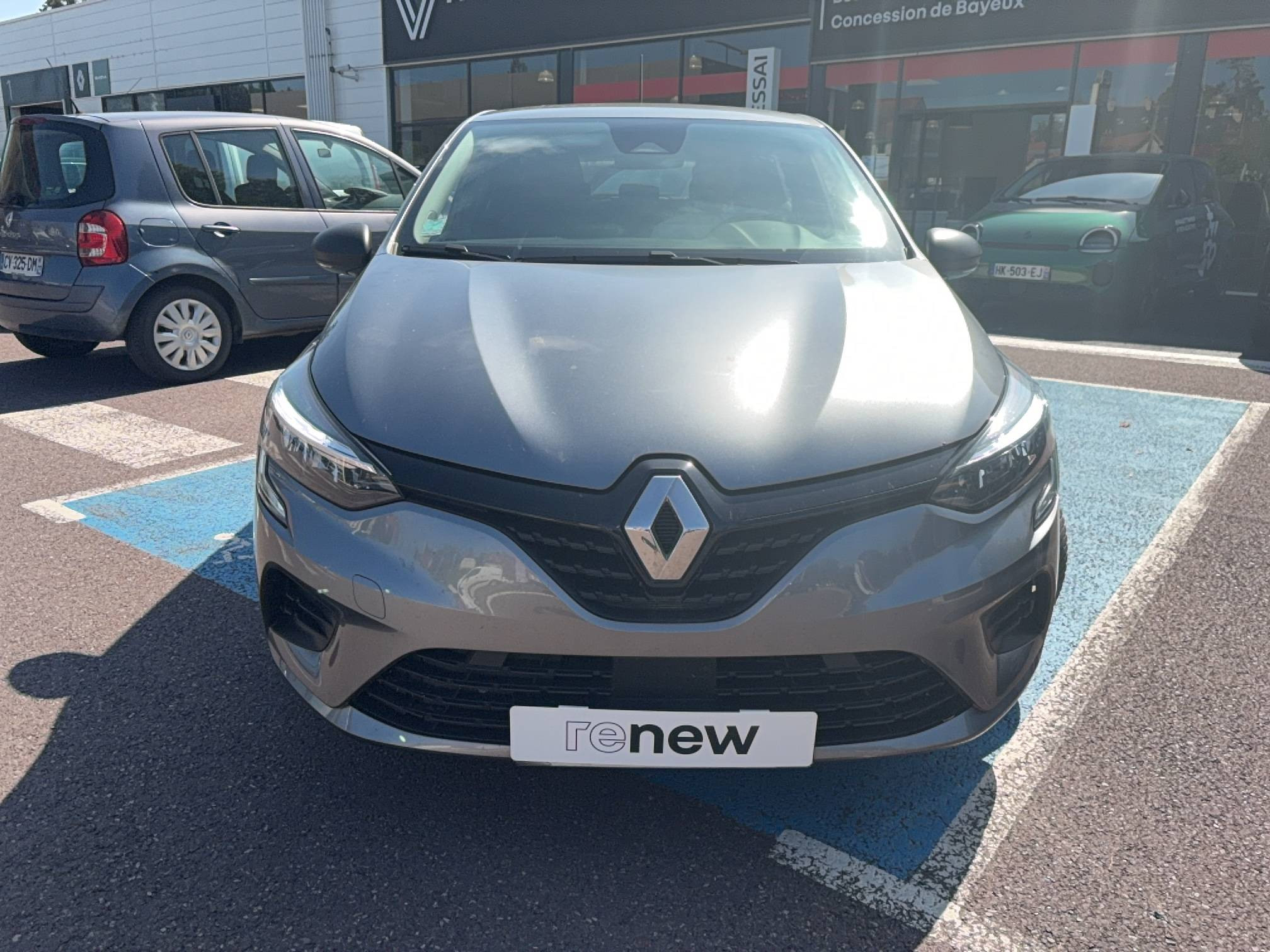 Vente en ligne Renault Clio 5 Clio SCe 65 au prix de 11 990 €