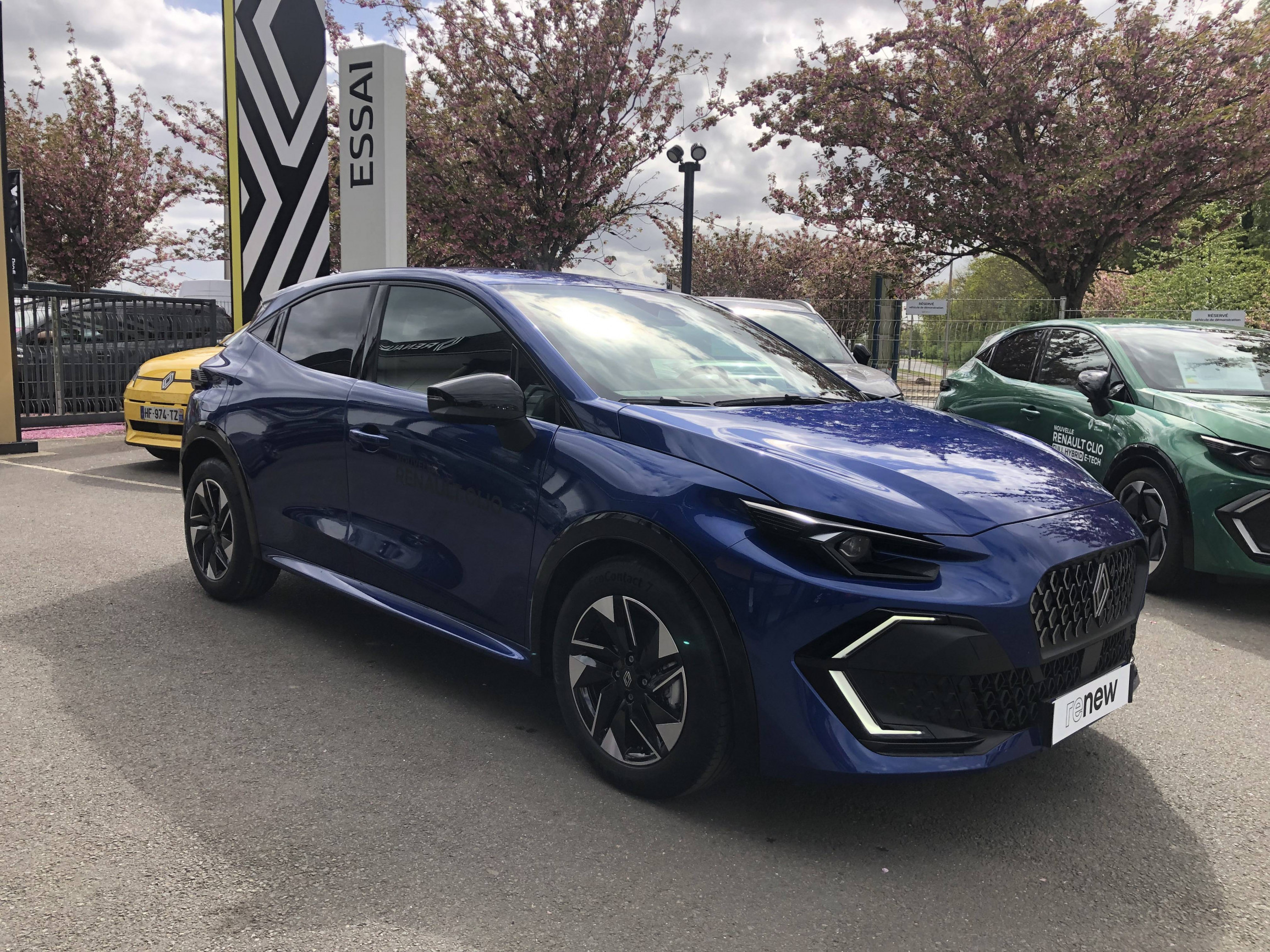 Vente en ligne Renault Clio 6 Clio TCe 115 ch au prix de 23 990 €