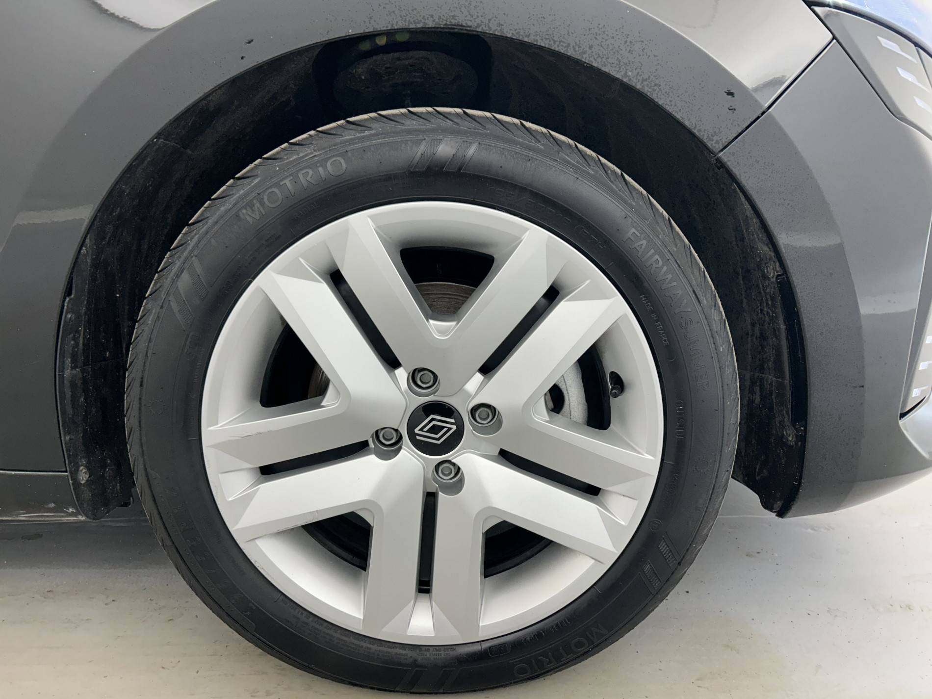 Vente en ligne Renault Clio 5 Clio E-Tech full hybrid 145 ch GSR2 au prix de 20 990 €