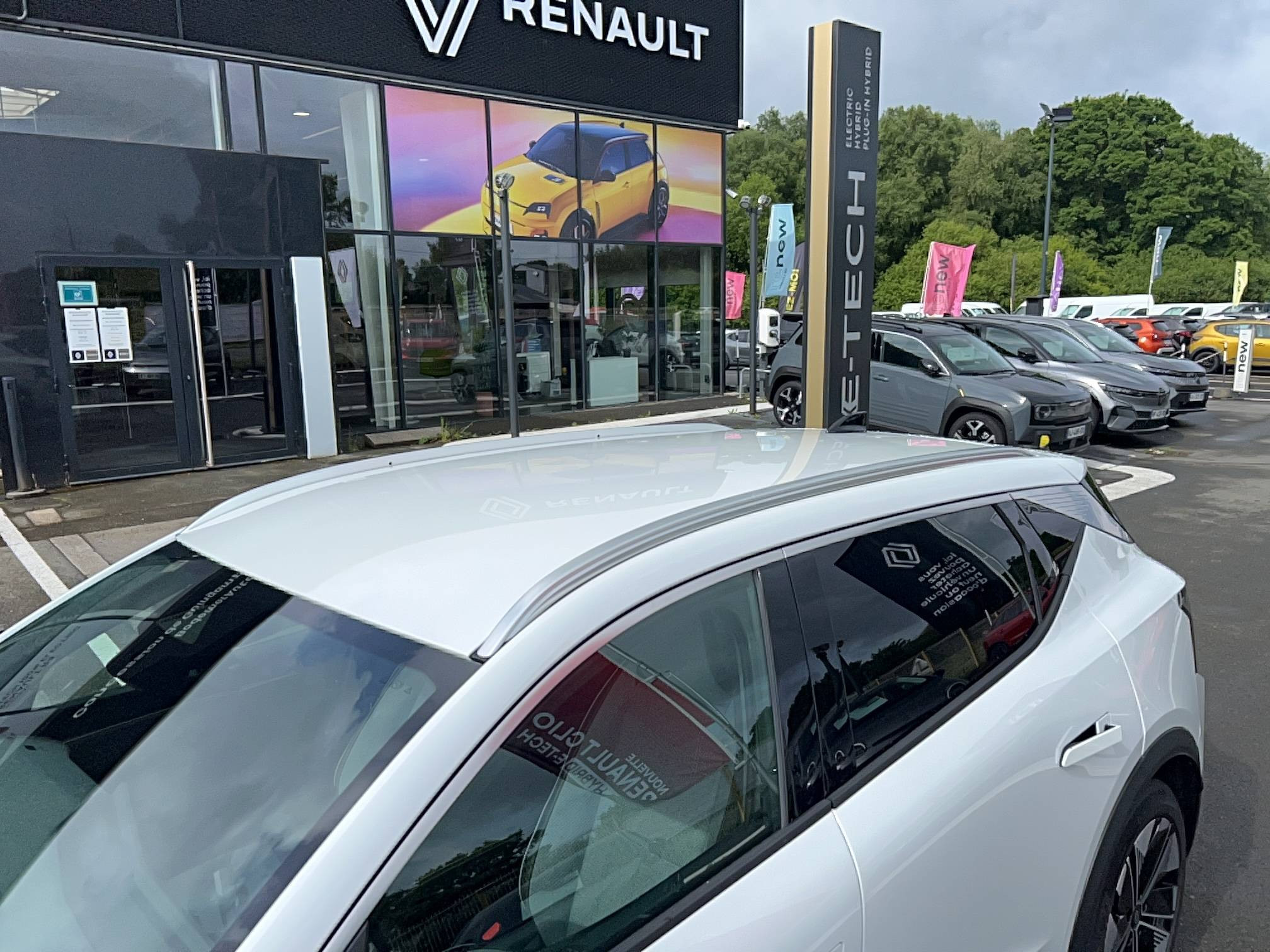 Vente en ligne Renault Scenic E-Tech Scenic E-Tech électrique 220 ch grande autonomie au prix de 47 590 €
