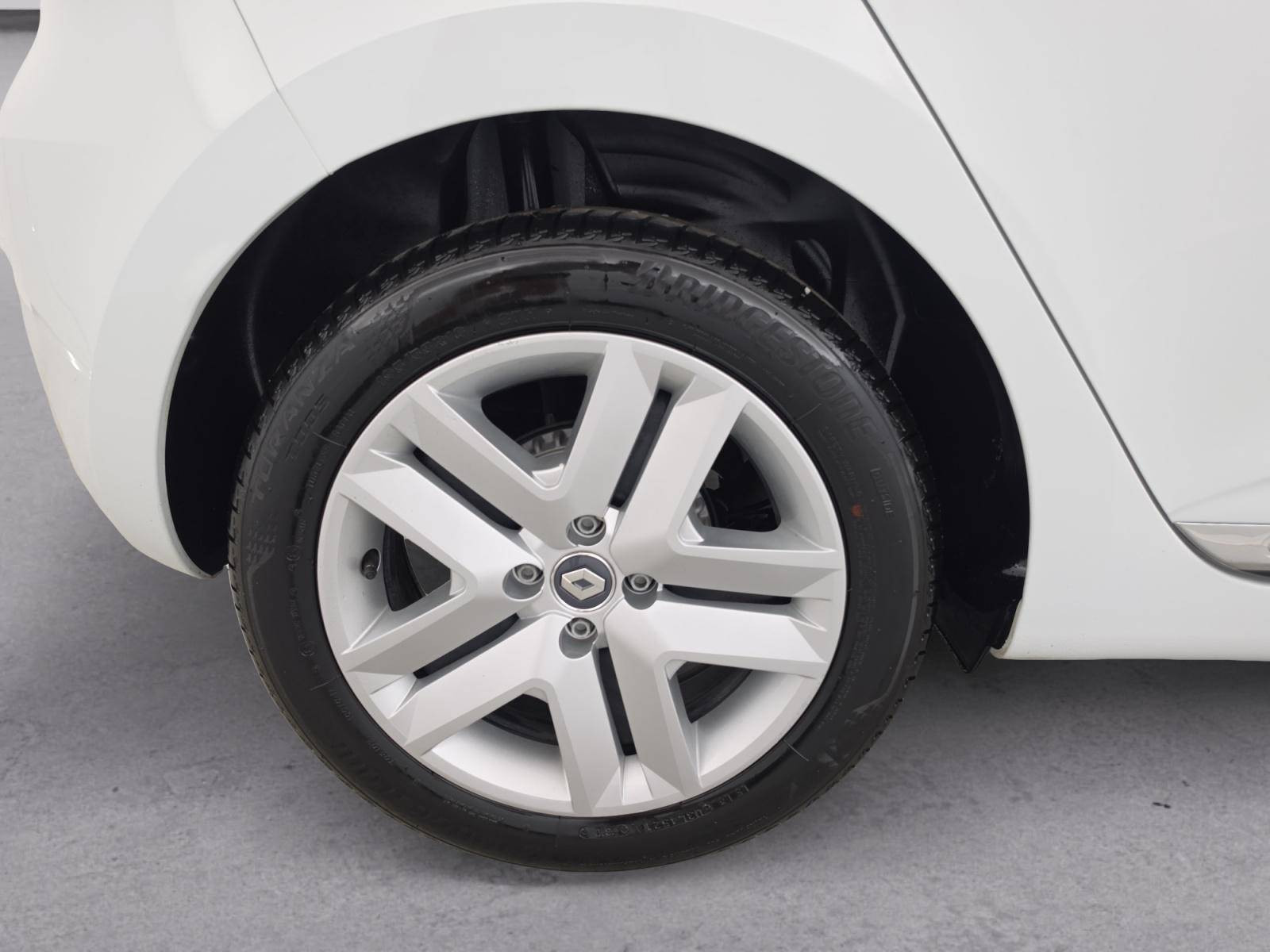 Vente en ligne Renault Clio 5 Clio TCe 90 - 21N au prix de 12 991 €