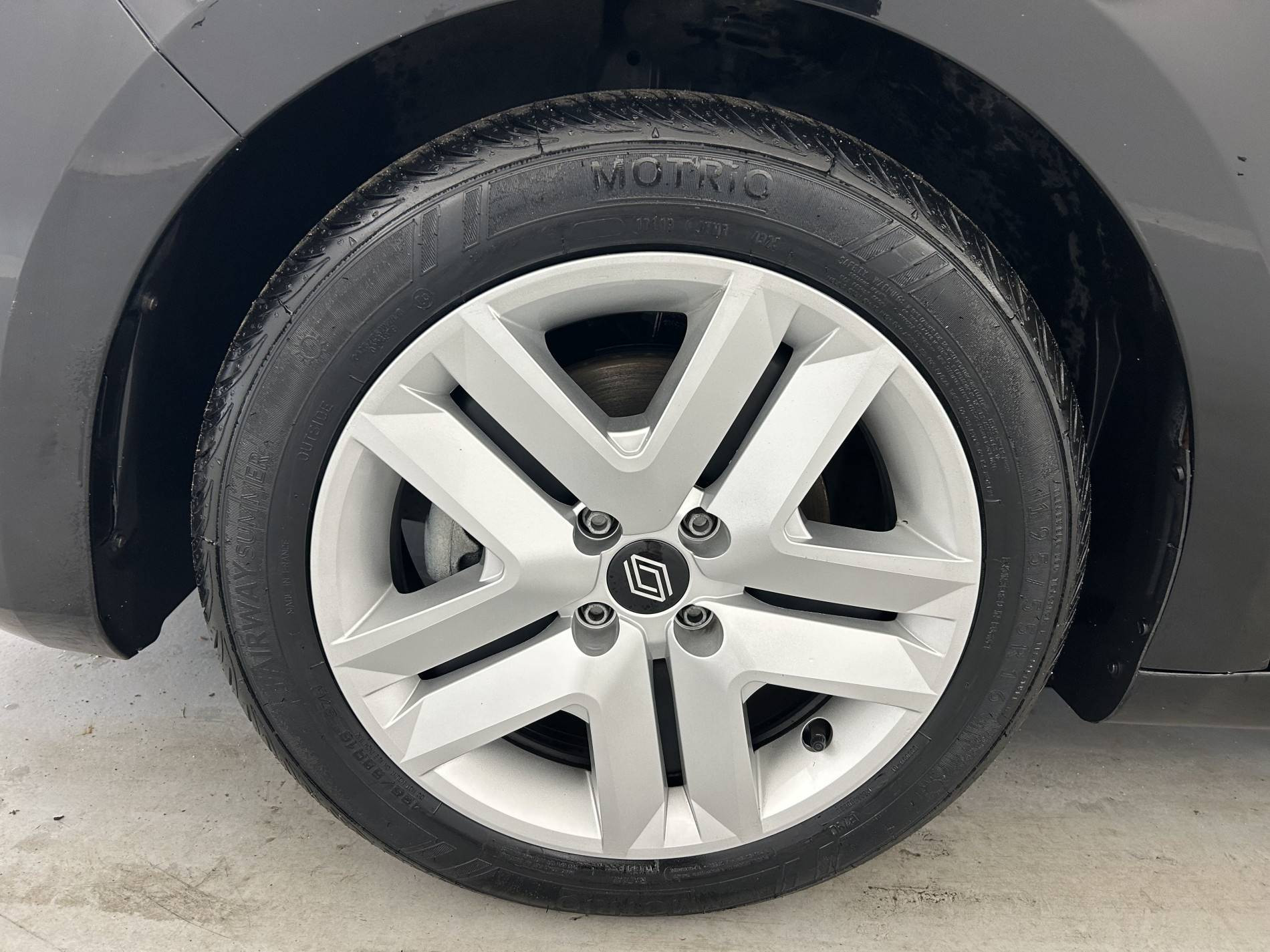 Vente en ligne Renault Clio 5 Clio E-Tech full hybrid 145 ch GSR2 au prix de 19 990 €