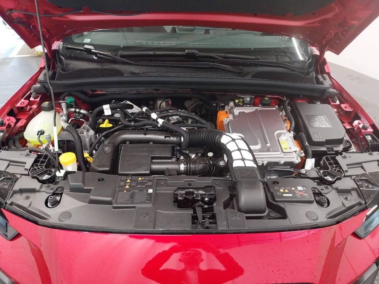Vente en ligne Renault Clio 6 Clio E-Tech full hybrid 160 ch au prix de 50 000 €
