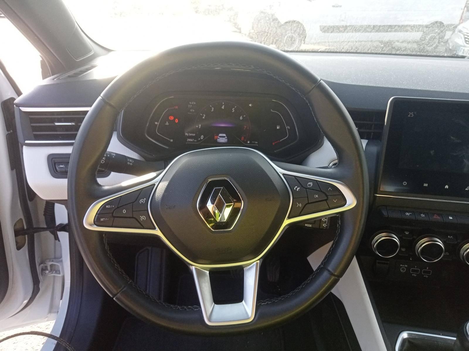 Vente en ligne Renault Clio 5 Clio TCe 90 - 21N au prix de 14 990 €
