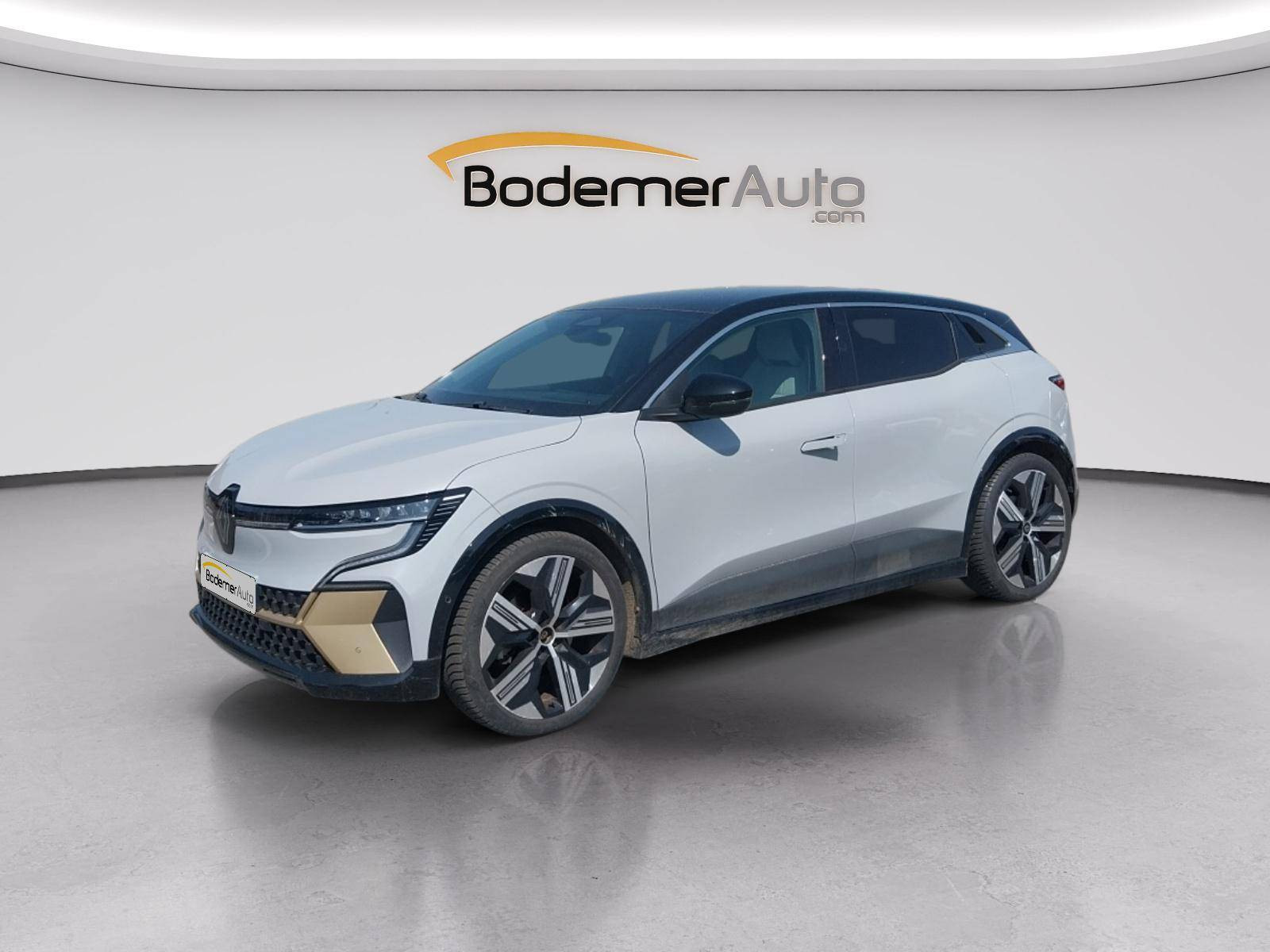 Renault Megane E-Tech  EV60 220 ch super charge occasion de 2022 en vente à Guingamp