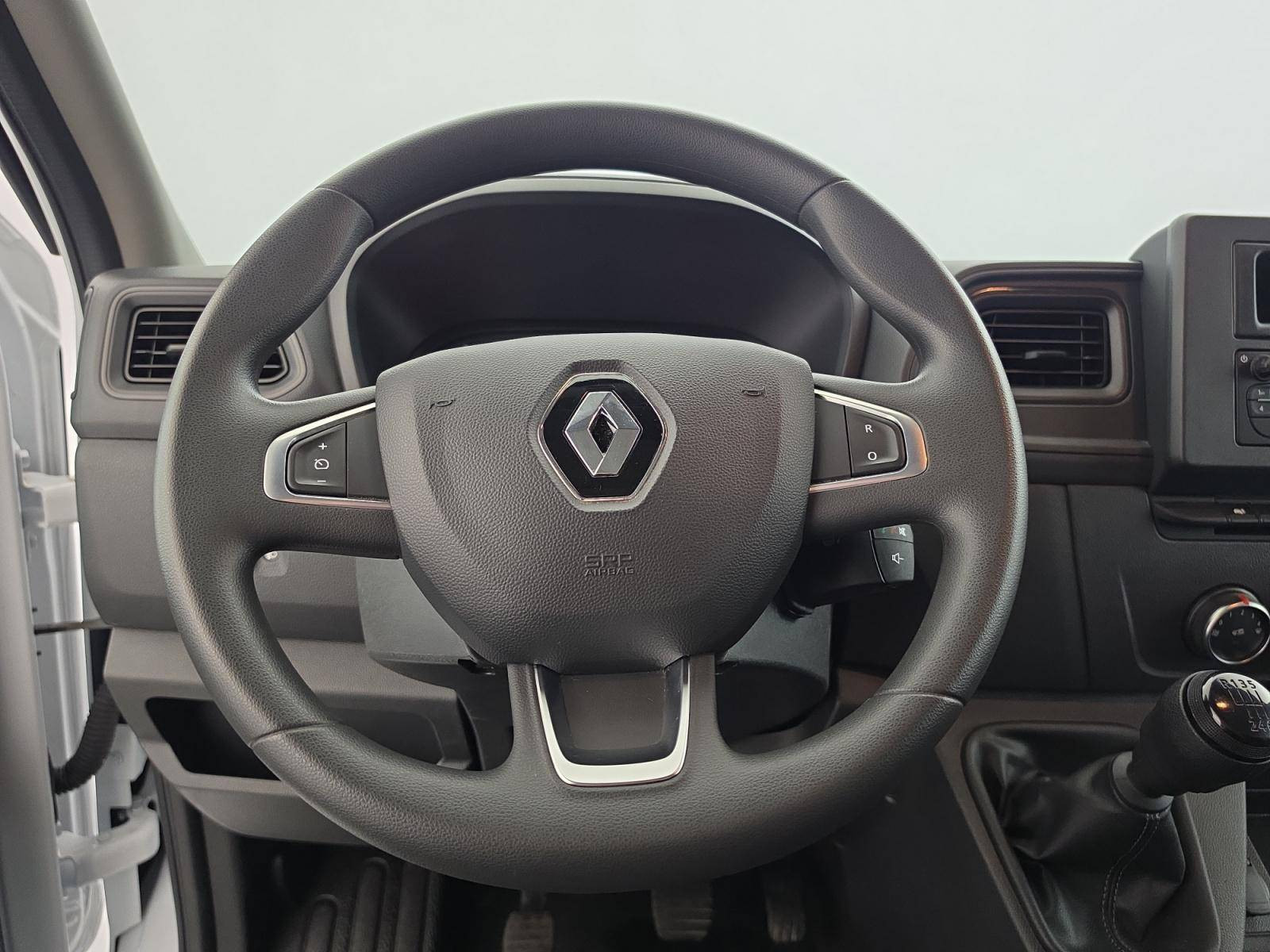 Vente en ligne Renault Master Fourgon MASTER FGN TRAC F3500 L2H2 BLUE DCI 135 au prix de 22 990 €