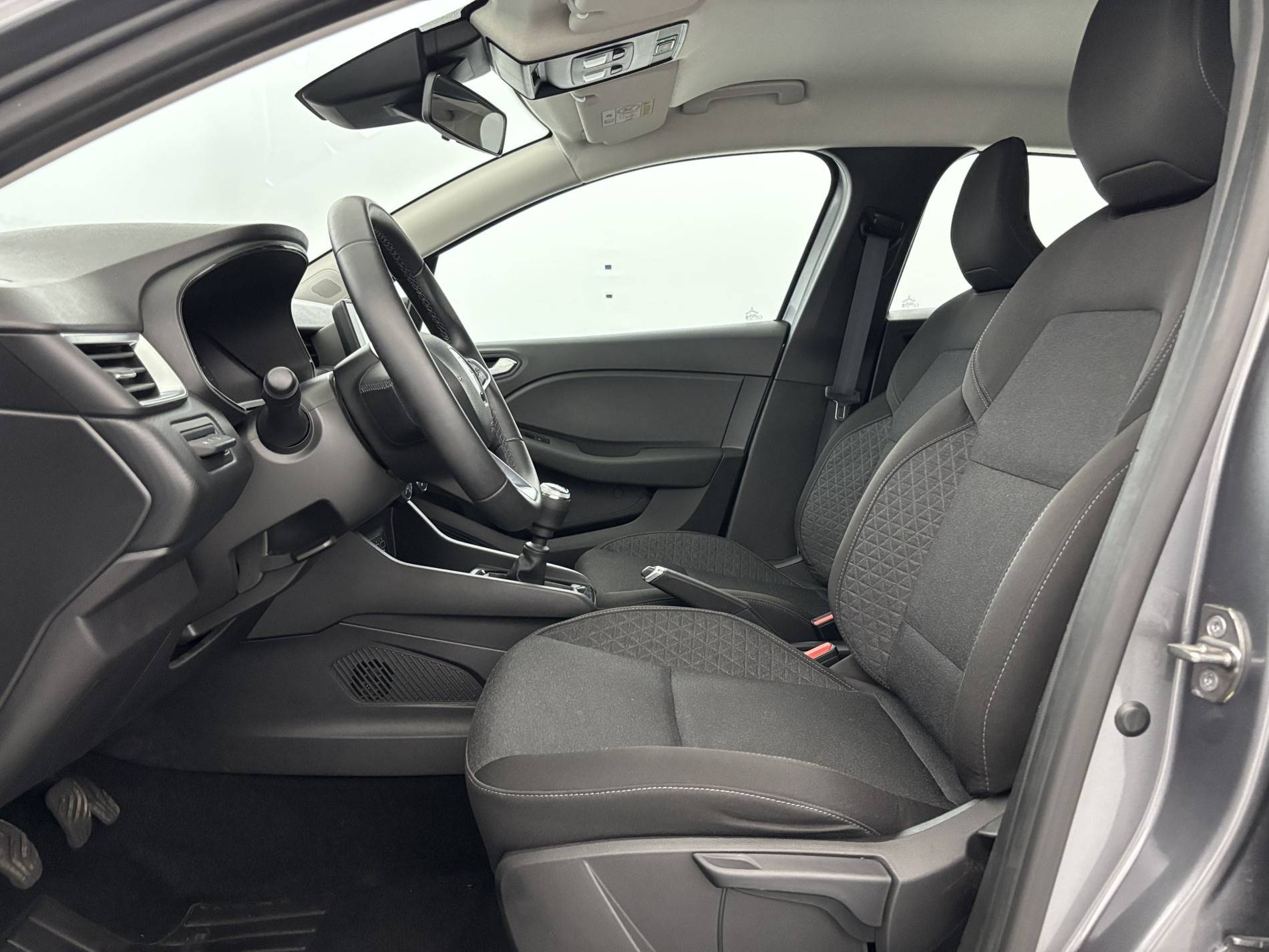 Vente en ligne Renault Clio 5 Clio TCe 90 au prix de 13 790 €