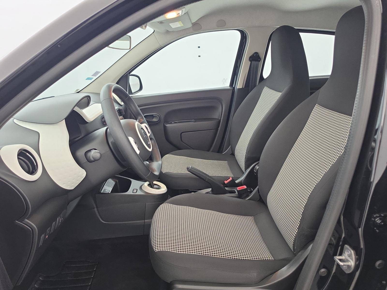 Vente en ligne Renault Twingo Electrique Twingo III E-Tech au prix de 13 890 €