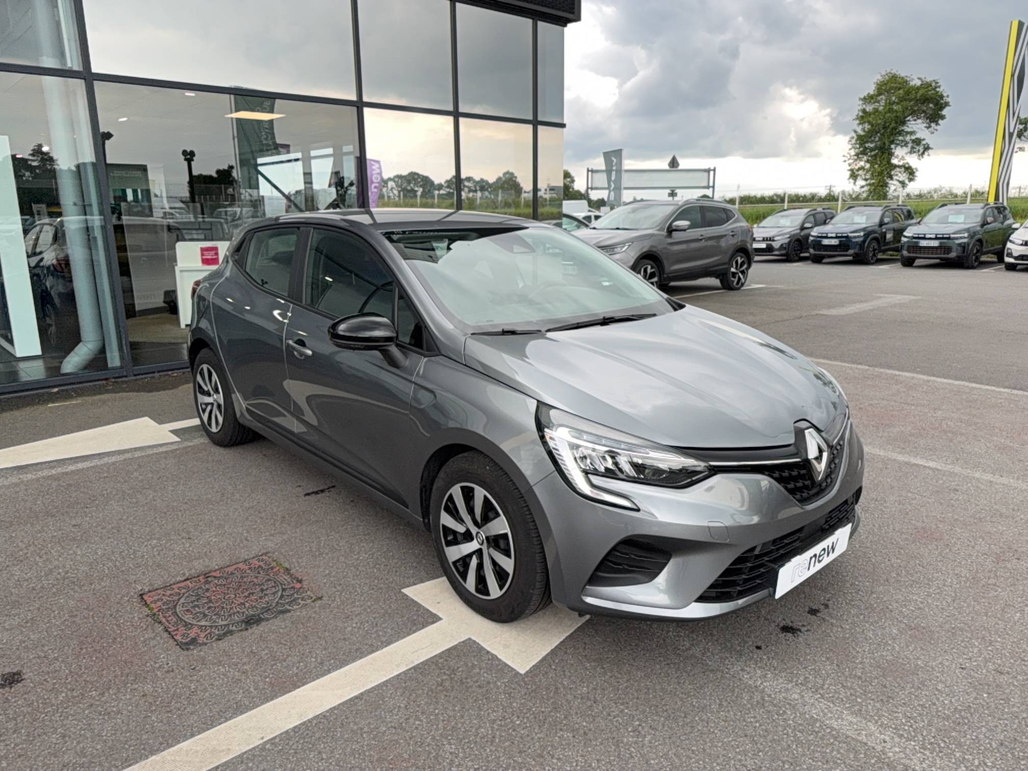 Vente en ligne Renault Clio 5 Clio TCe 90 au prix de 14 990 €
