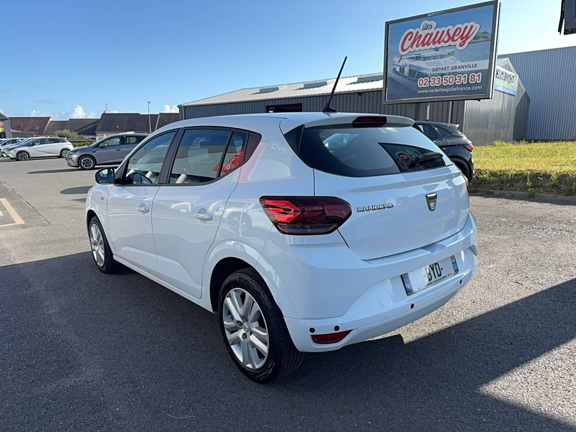 Vente en ligne Dacia Sandero  ECO-G 100 au prix de 10 990 €
