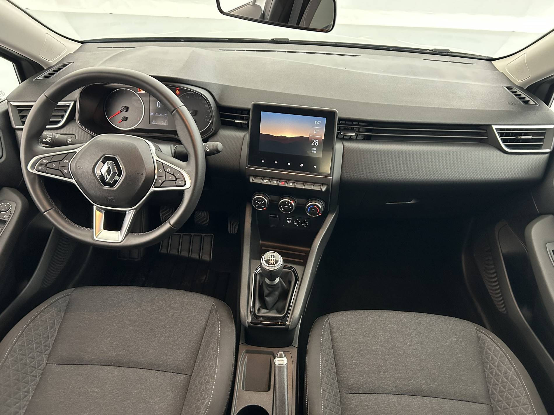 Vente en ligne Renault Clio 5 Clio TCe 90 au prix de 13 990 €