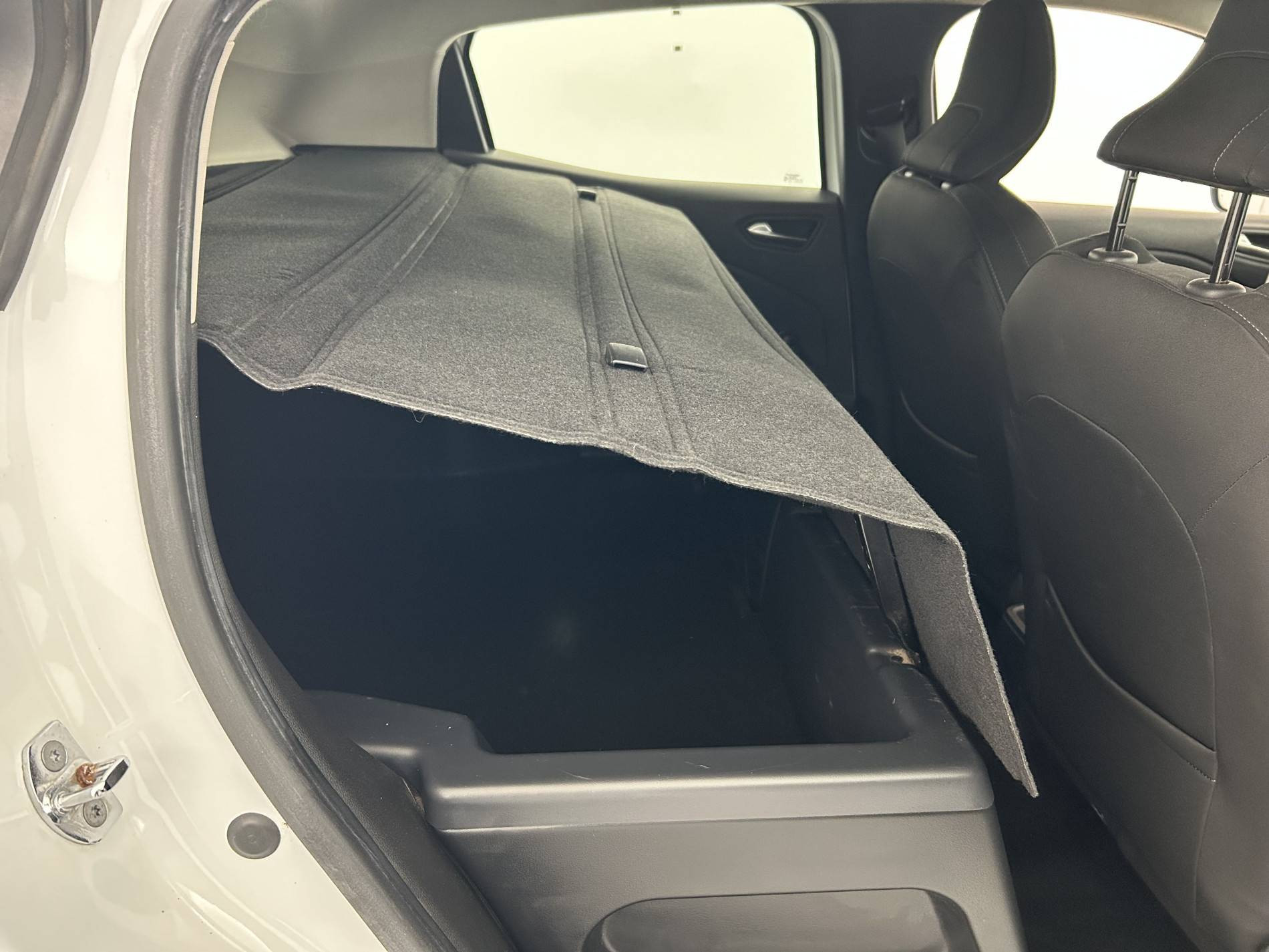 Vente en ligne Renault Clio 5 CLIO SOCIETE BLUE DCI 85 au prix de 11 790 €