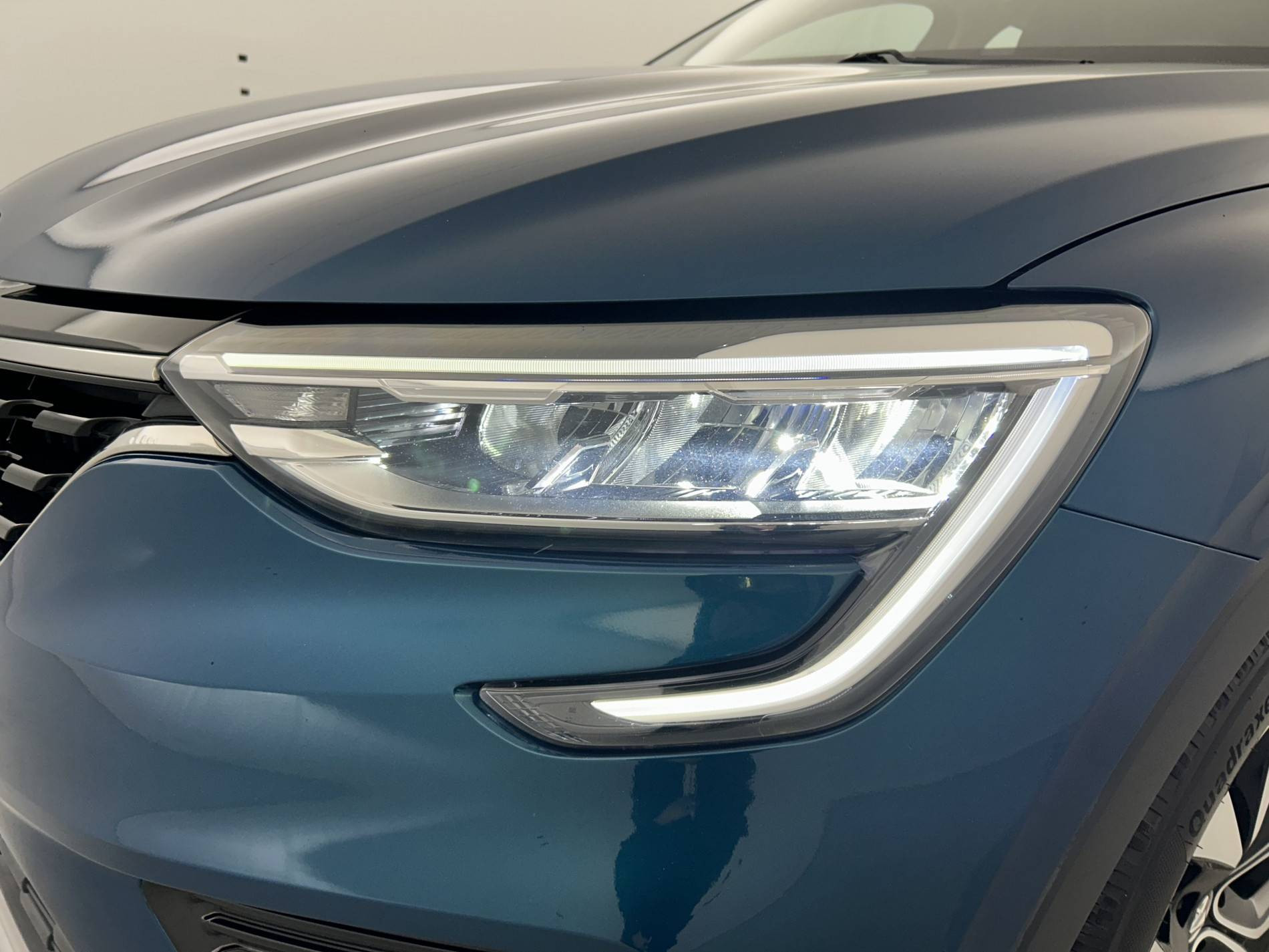 Vente en ligne Renault Arkana  E-Tech hybride 145 - 22 au prix de 18 790 €