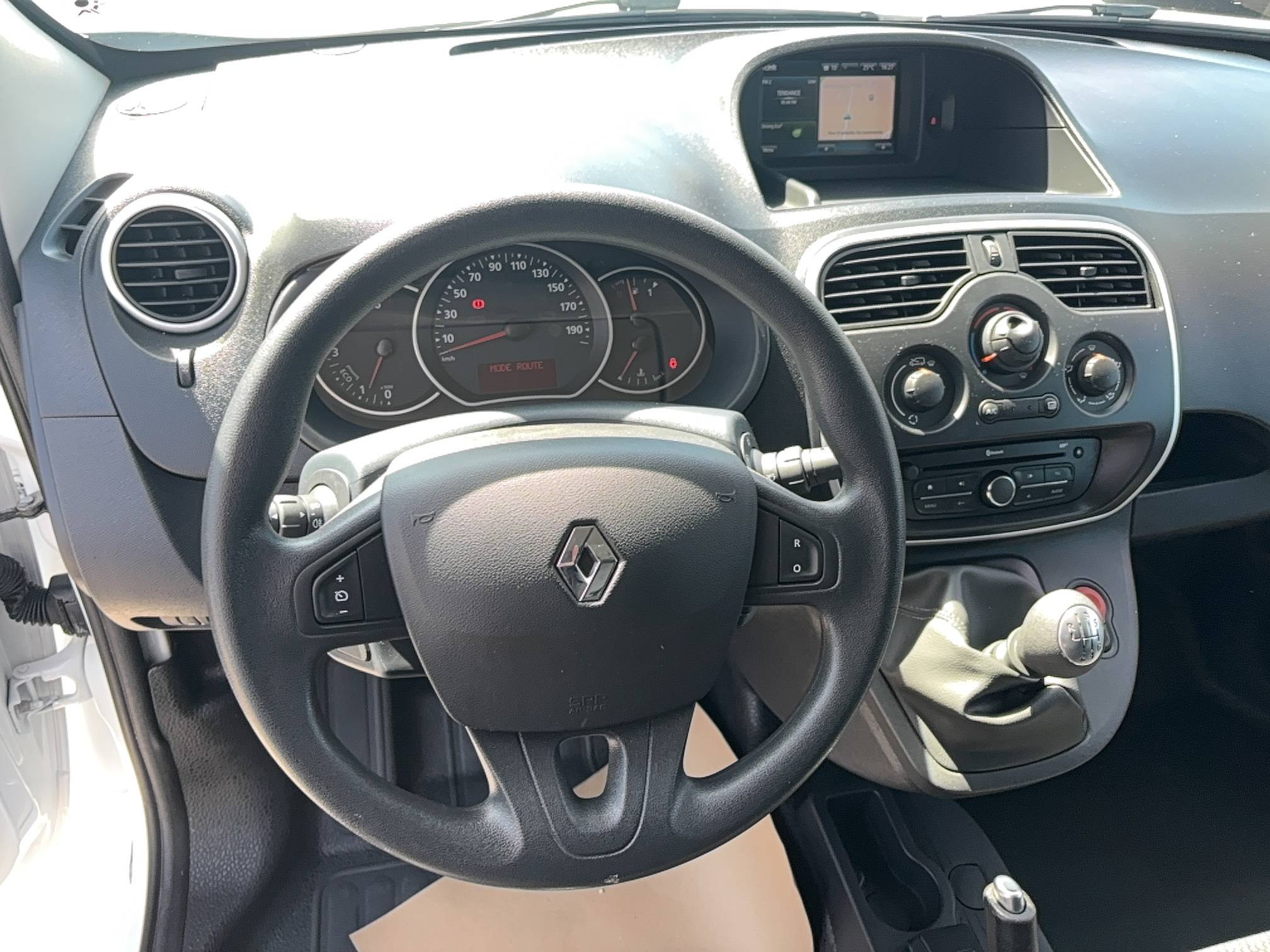 Vente en ligne Renault Kangoo Express  BLUE DCI 80 au prix de 12 290 €