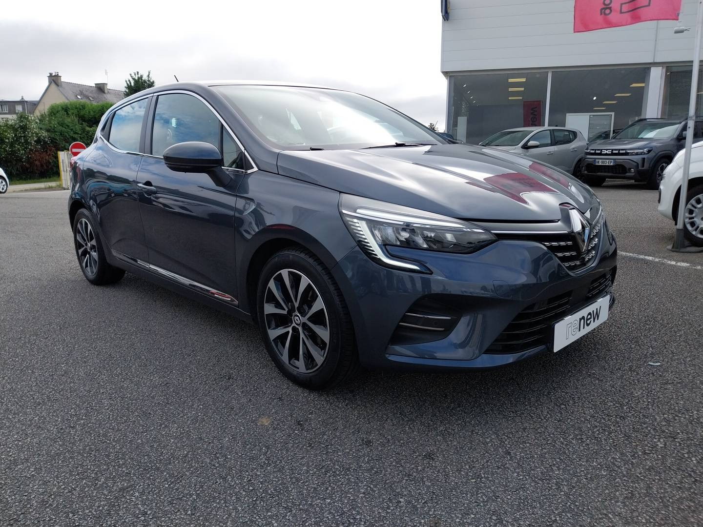 Vente en ligne Renault Clio 5 Clio TCe 100 GPL - 21N au prix de 14 490 €